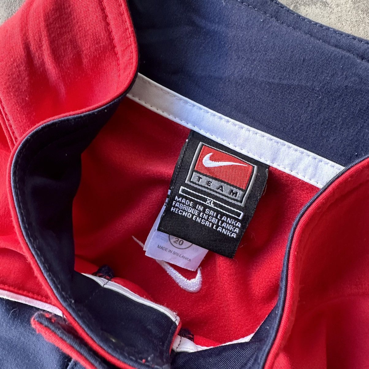 Nike 90's nike college jacket Size US L / EU 52-54 / 3 - 5 Thumbnail