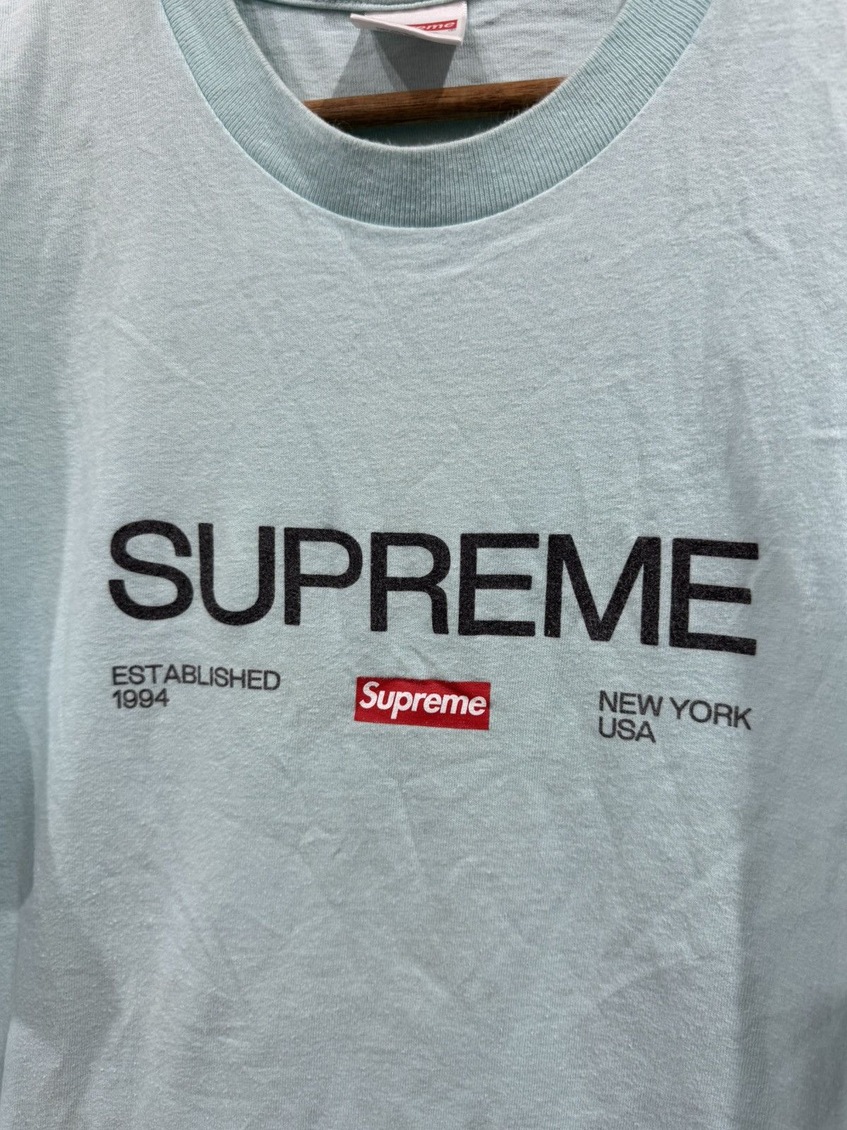 Supreme Supreme New York center logo tshirt Size US L / EU 52-54 / 3 - 5 Thumbnail