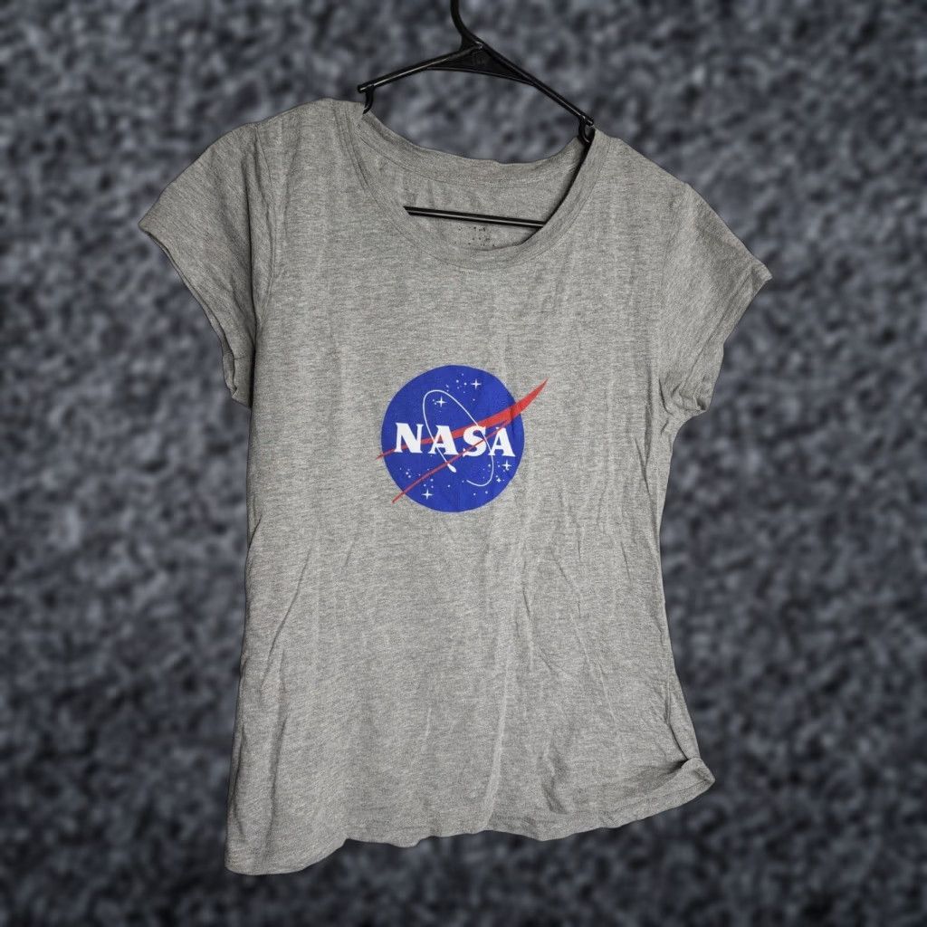 Vintage NASA Logo Juniors XL Gray Fitted T Shirt Size XL / US 12-14 / IT 48-50 - 1 Thumbnail