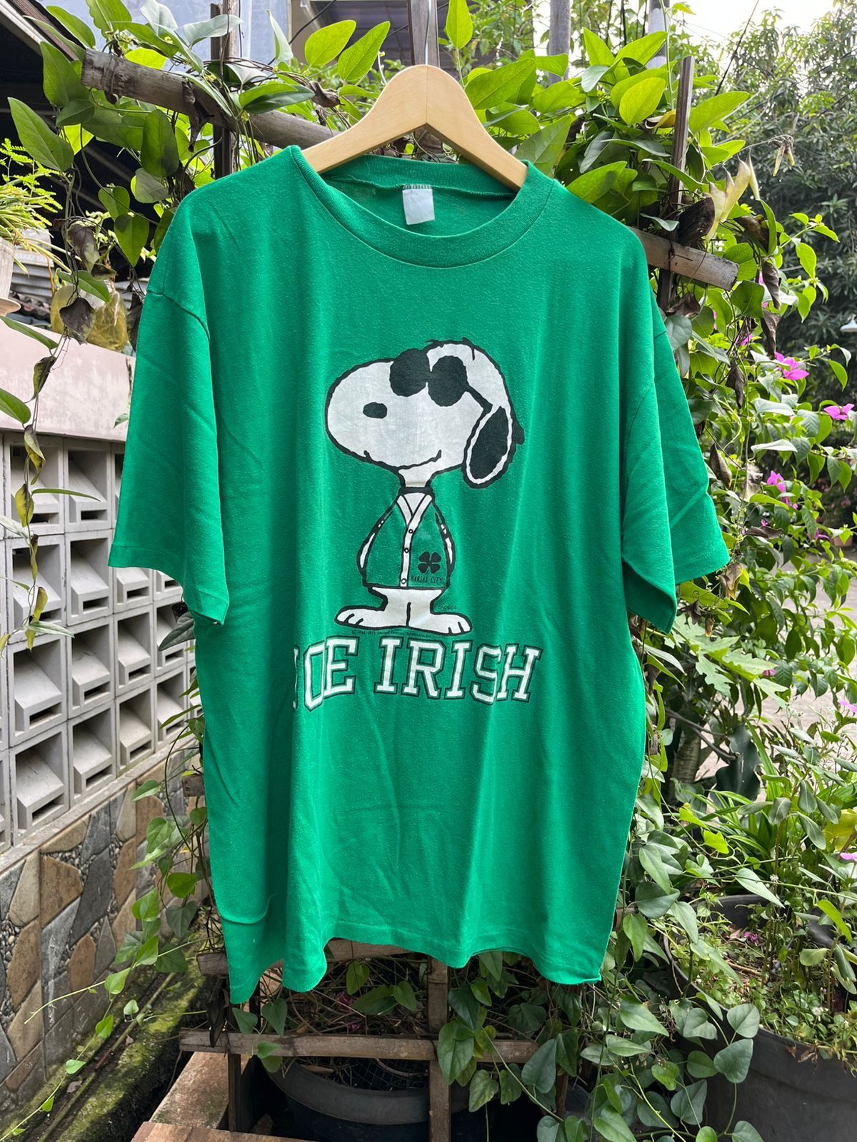 Cartoon Network × Peanuts × Vintage Peanuts 1971 joe irish united feature syndicate tee tshirt Size US XL / EU 56 / 4 - 1 Thumbnail