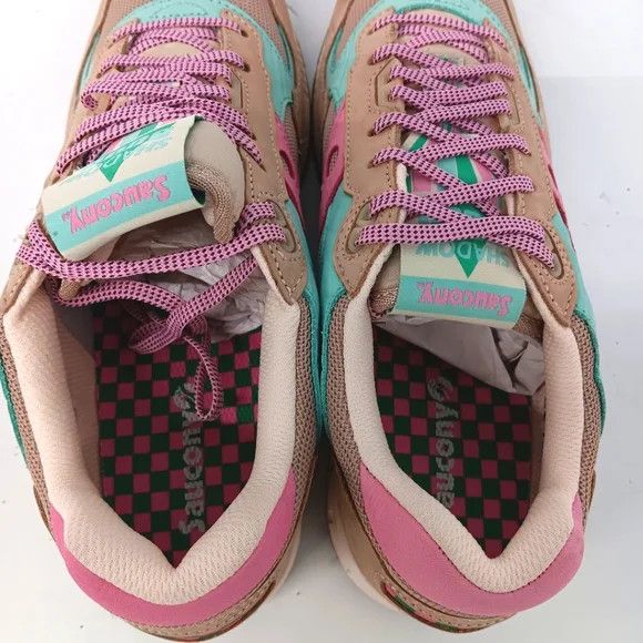 Saucony Saucony Men's Shadow 5000 Earth Citizen Low Top - US8 Size US 8 / EU 41 - 11 Thumbnail
