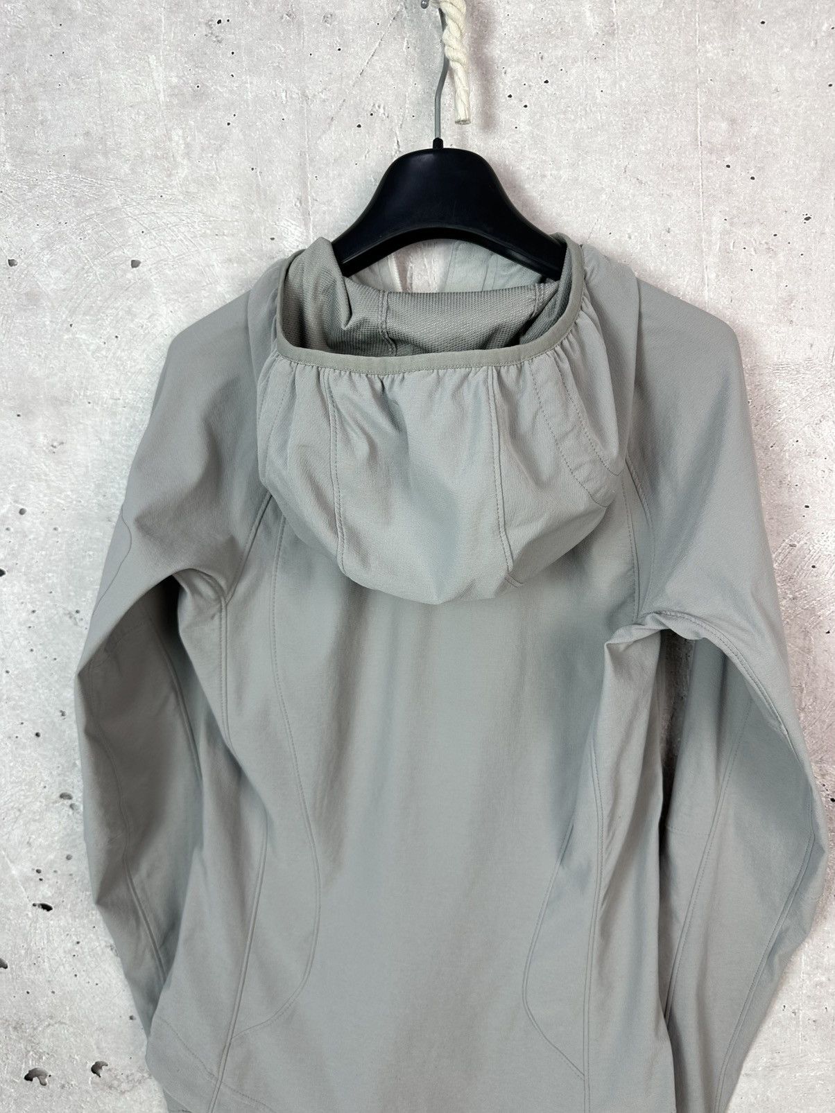 The North Face The North Face Summit Series Grey Women’s Soft Shell Jacket Size S / US 4 / IT 40 - 7 Thumbnail