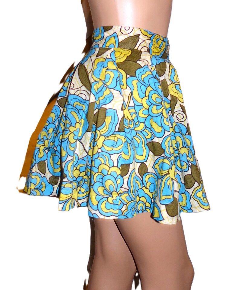Other Twenty One Blue Yellow Floral Skirt S Size 25" / US 0 / IT 36 - 6 Thumbnail