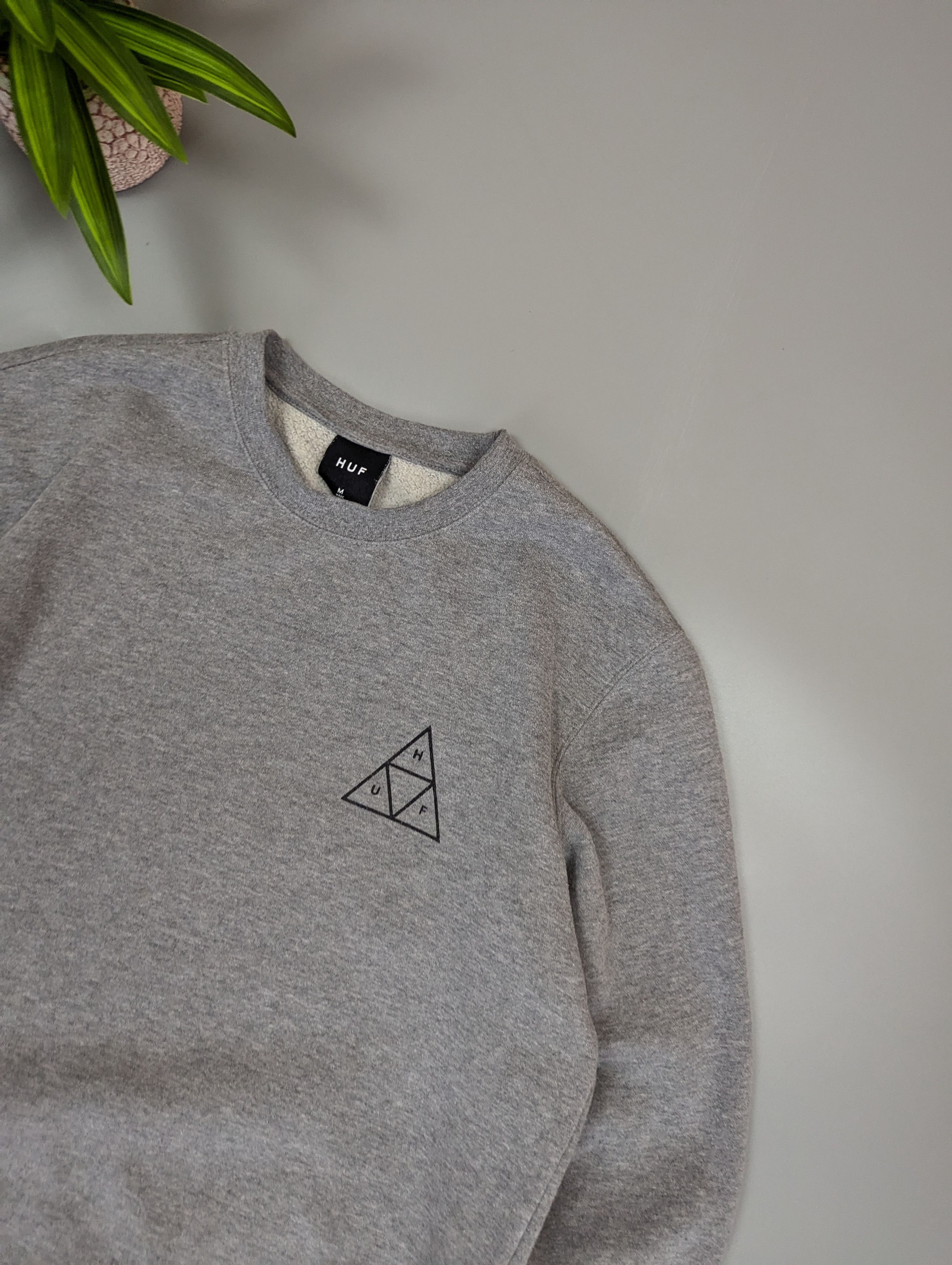 Huf HUF Essentials Triple Triangle Crewneck Sweatshirt Gray Sz S Size US M / EU 48-50 / 2 - 19 Thumbnail