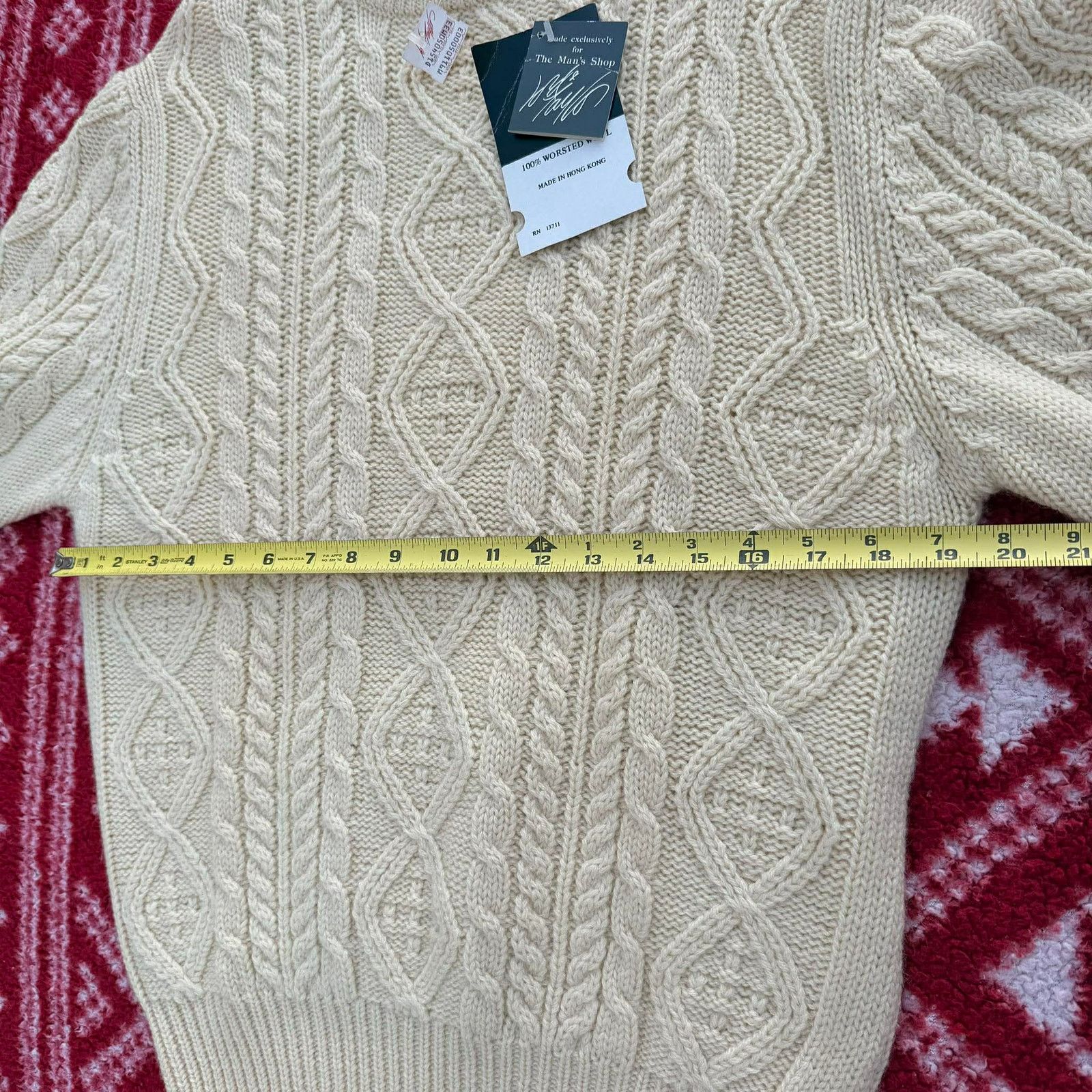 Lord & Taylor NWT Vintage Lord & Taylor Men's Medium Cable Knit Sweater Size US M / EU 48-50 / 2 - 7 Thumbnail