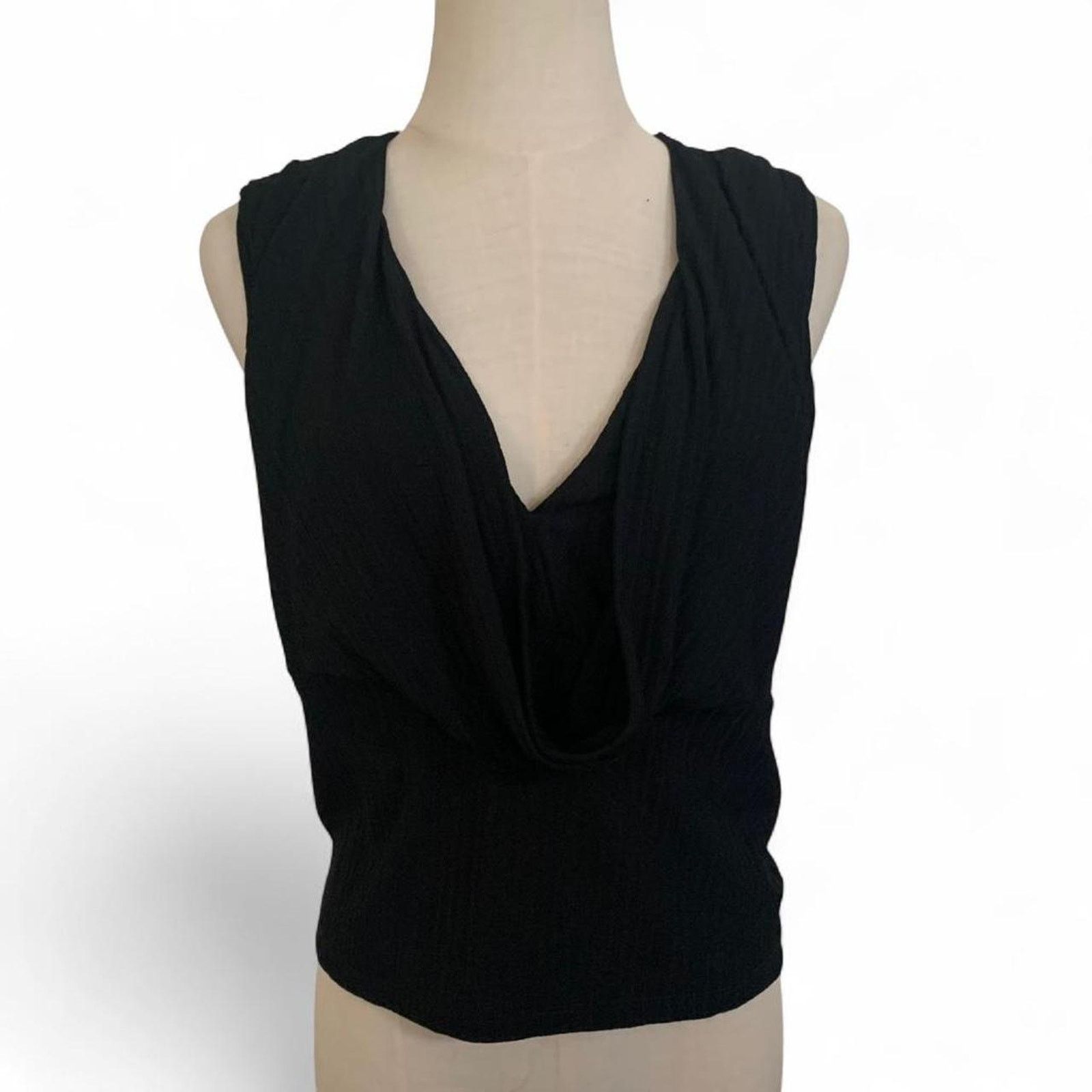 Anthropologie NWT Anthropologie Cropped Cowl Neck Top - Size M MSRP $58 Size M / US 6-8 / IT 42-44 - 2 Thumbnail