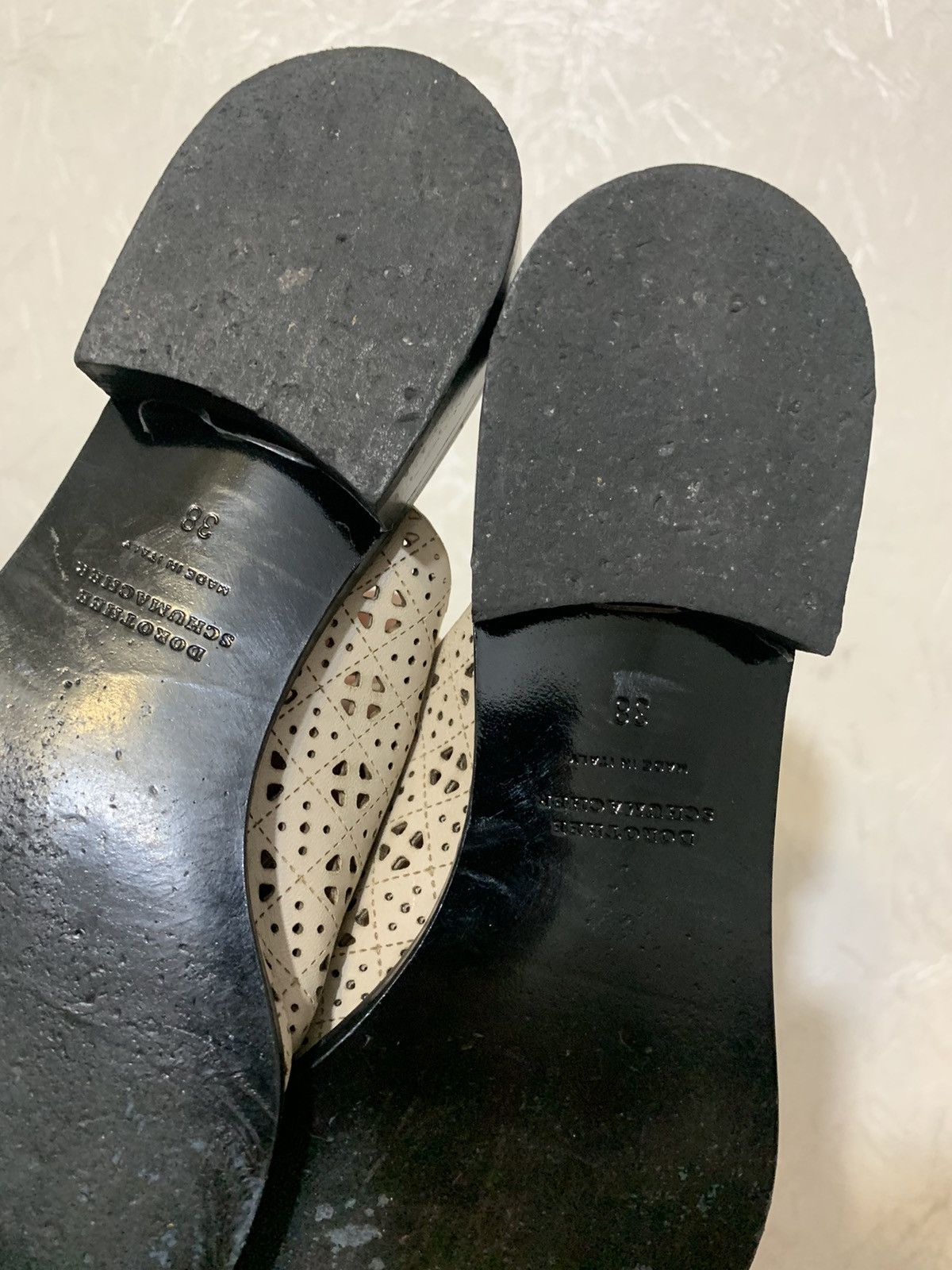 DOROTHEE SCHUMACHER × Leather Dorothee Schumacher Leather Beige Mules Made in Italy Size US 8 / IT 38 - 7 Thumbnail