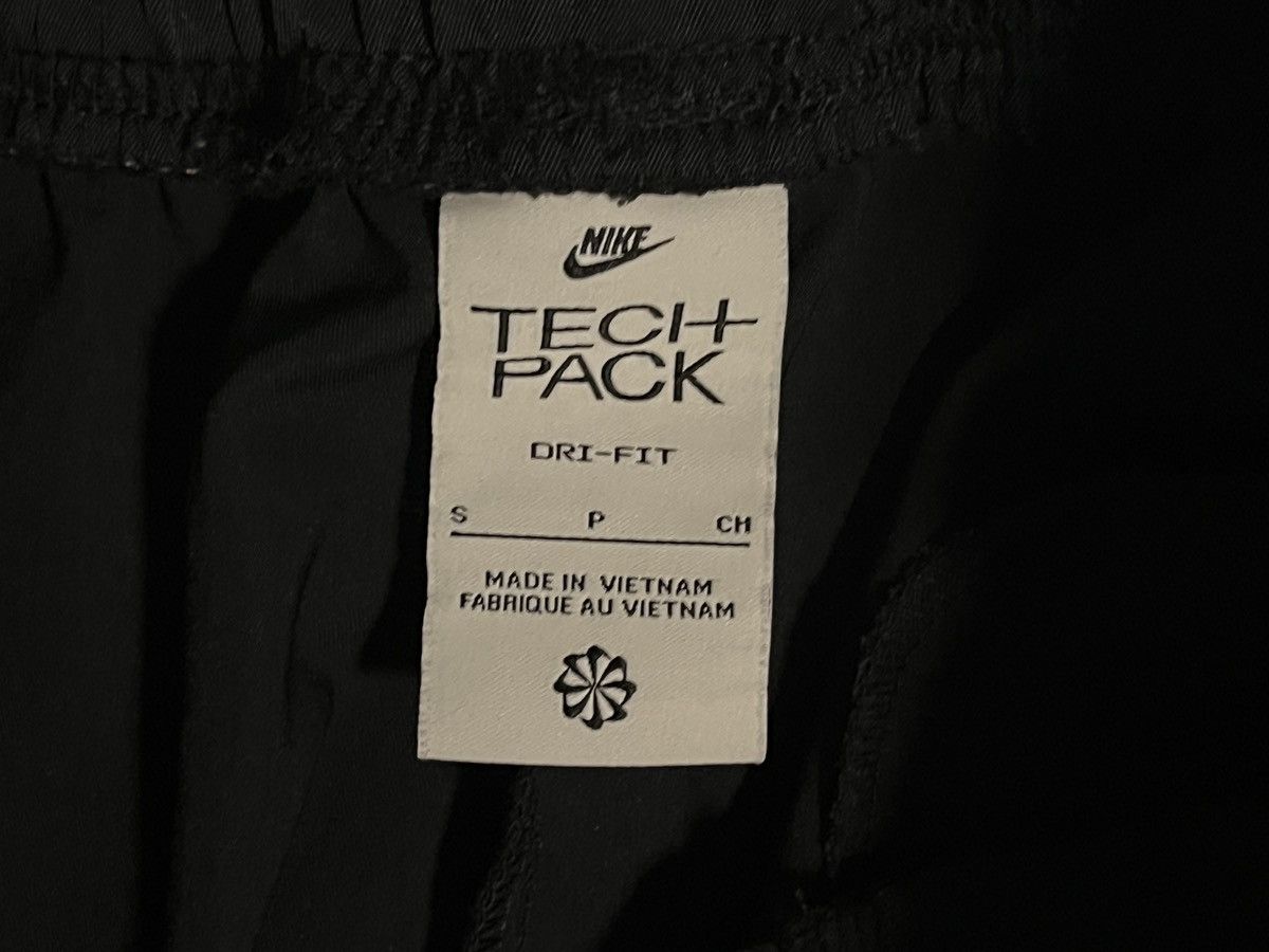 Nike Nike Tech Pack Woven Pants Small Size 27" / US 4 / IT 40 - 4 Thumbnail
