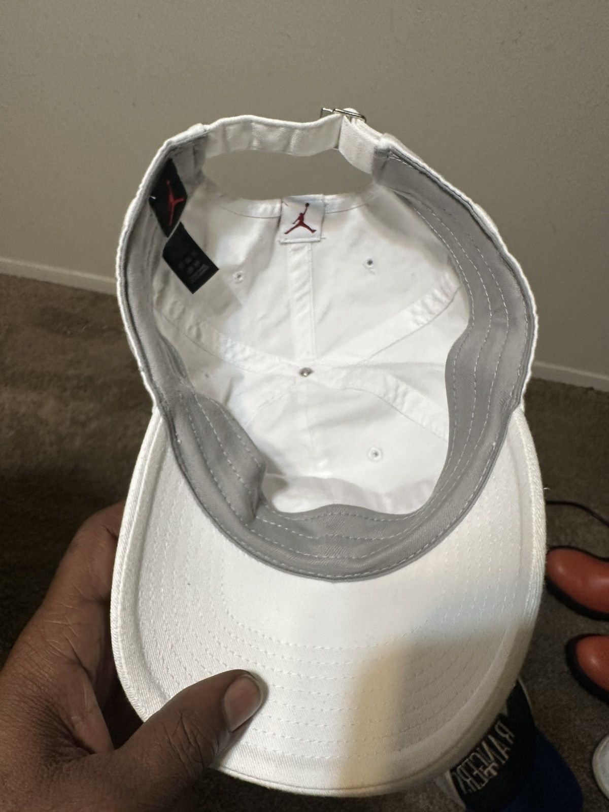 Jordan Brand Vintage NCAA Jordan Oklahoma “triple white” hat 00s Size ONE SIZE - 7 Thumbnail