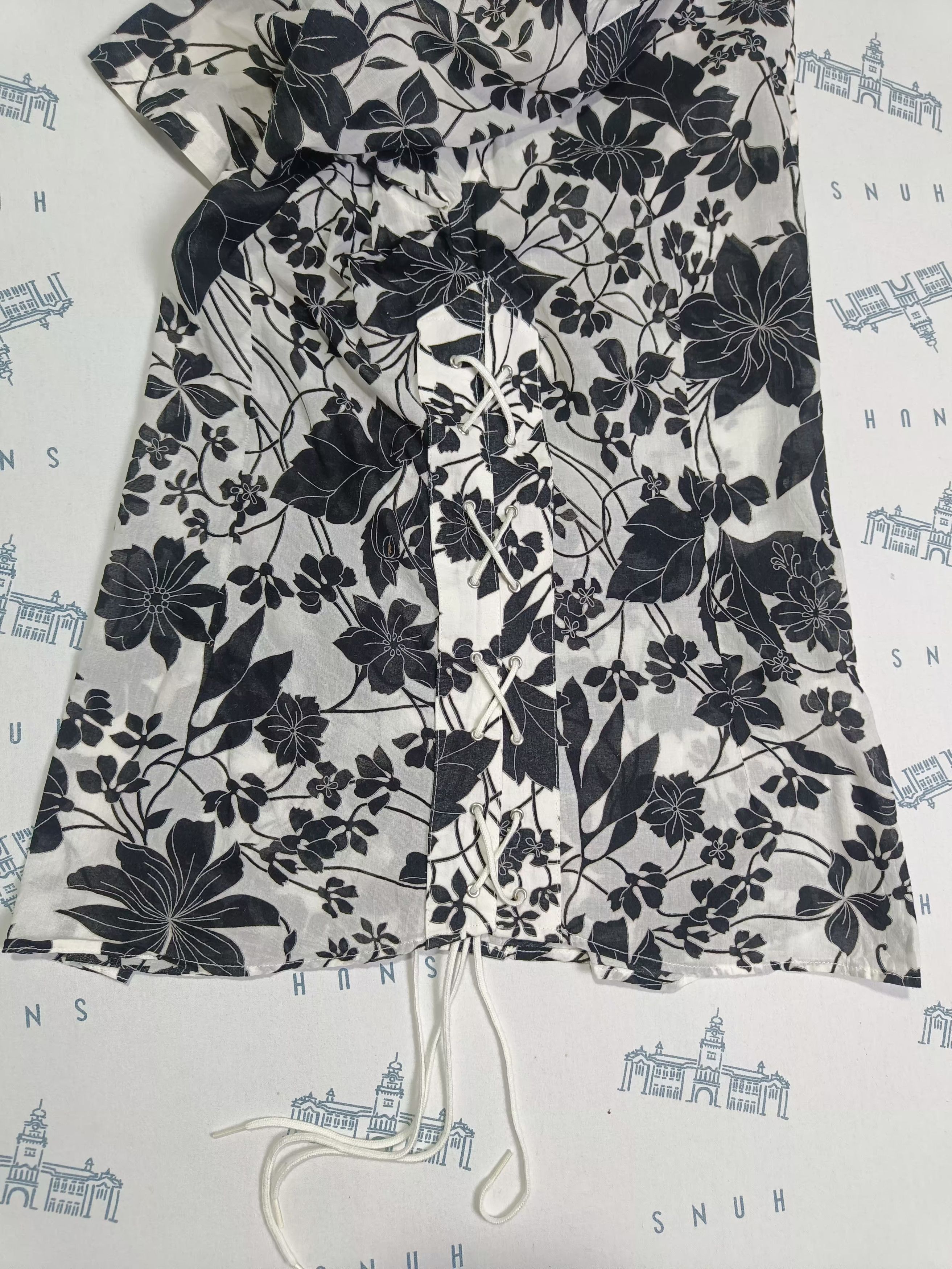 Tornado Mart Tornado Mart Side Laces Floral Printed Hawaiian Shirt Size L / US 10 / IT 46 - 16 Thumbnail