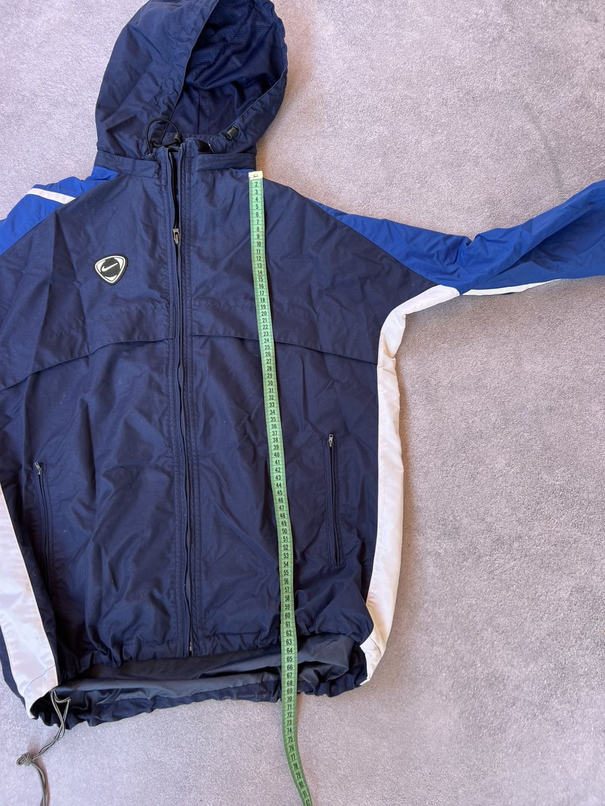 Nike Vintage Nike Blue Waterproof Windbreaker Jacket – Size M/L Size US L / EU 52-54 / 3 - 10 Thumbnail