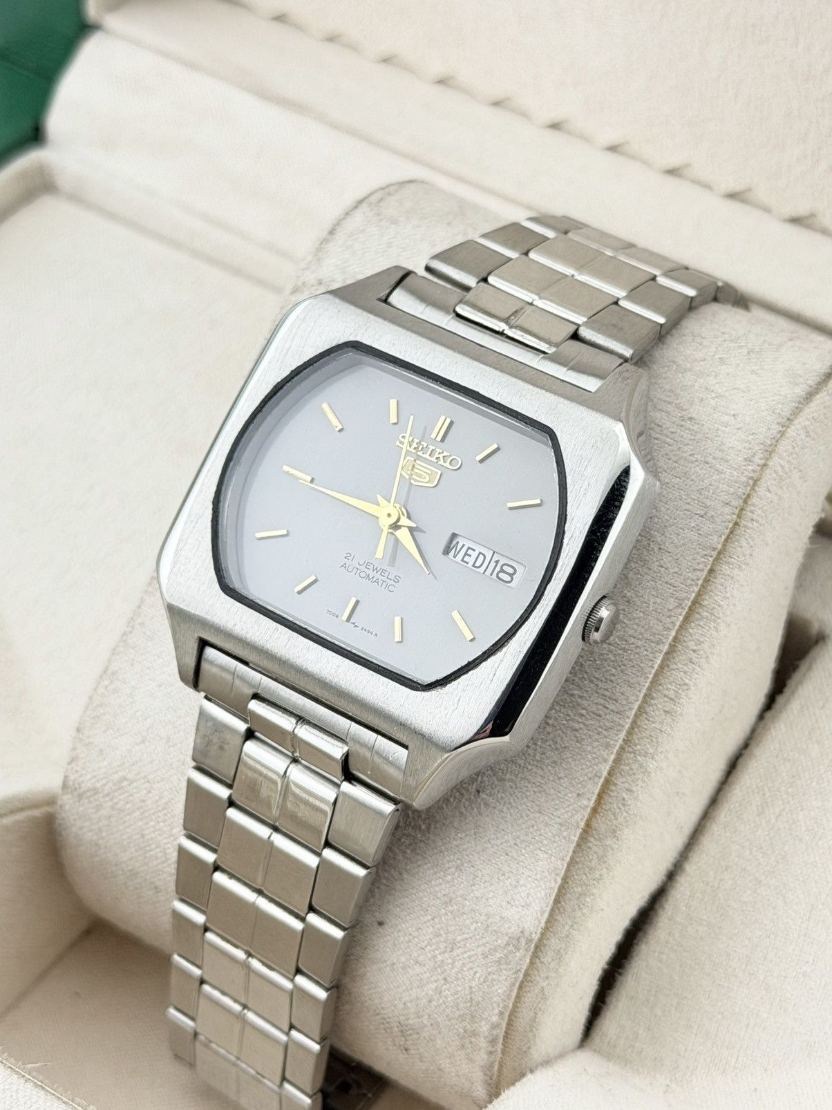 Seiko Seiko 5 Vintage Watch Automatic Gray Dial Size 36 - 4 Thumbnail