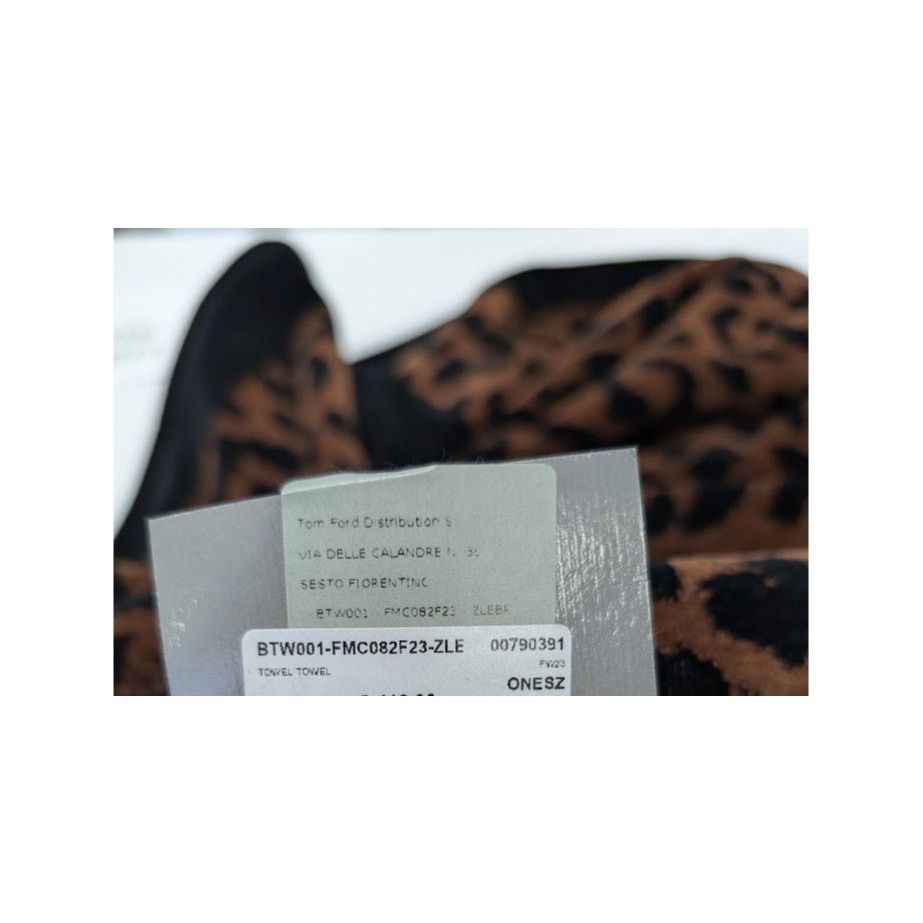 Tom Ford o1rshd1 Size: OS / Towel Towel In Leopard Brown Size ONE SIZE - 22 Thumbnail