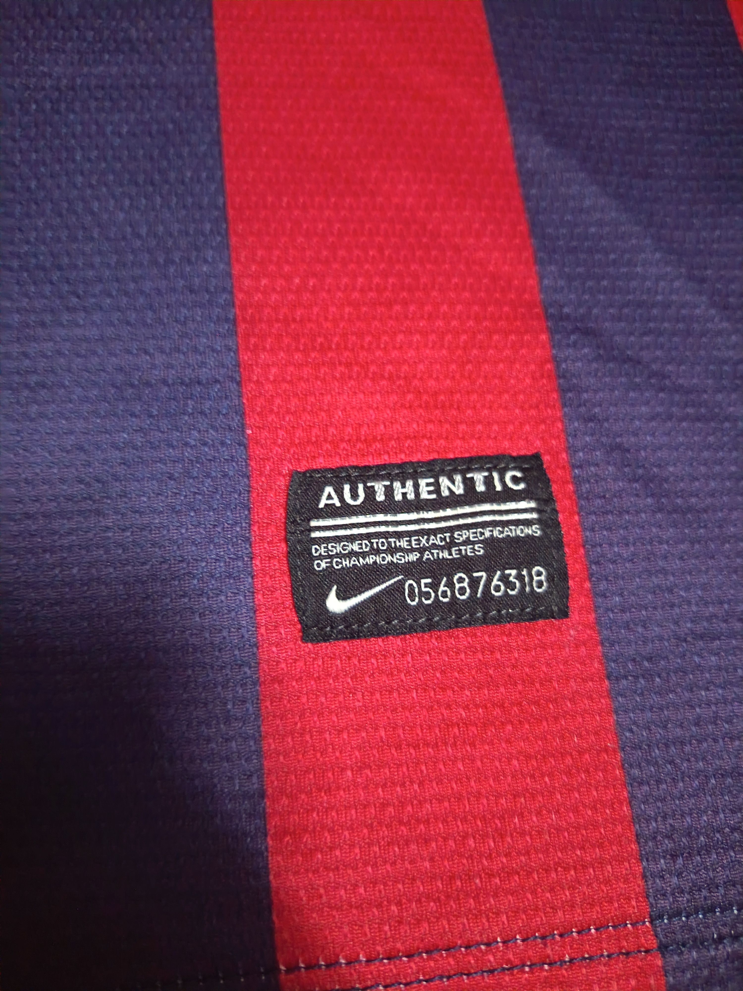 Nike Barcalona home 2013/2014 home kit Size US L / EU 52-54 / 3 - 3 Thumbnail