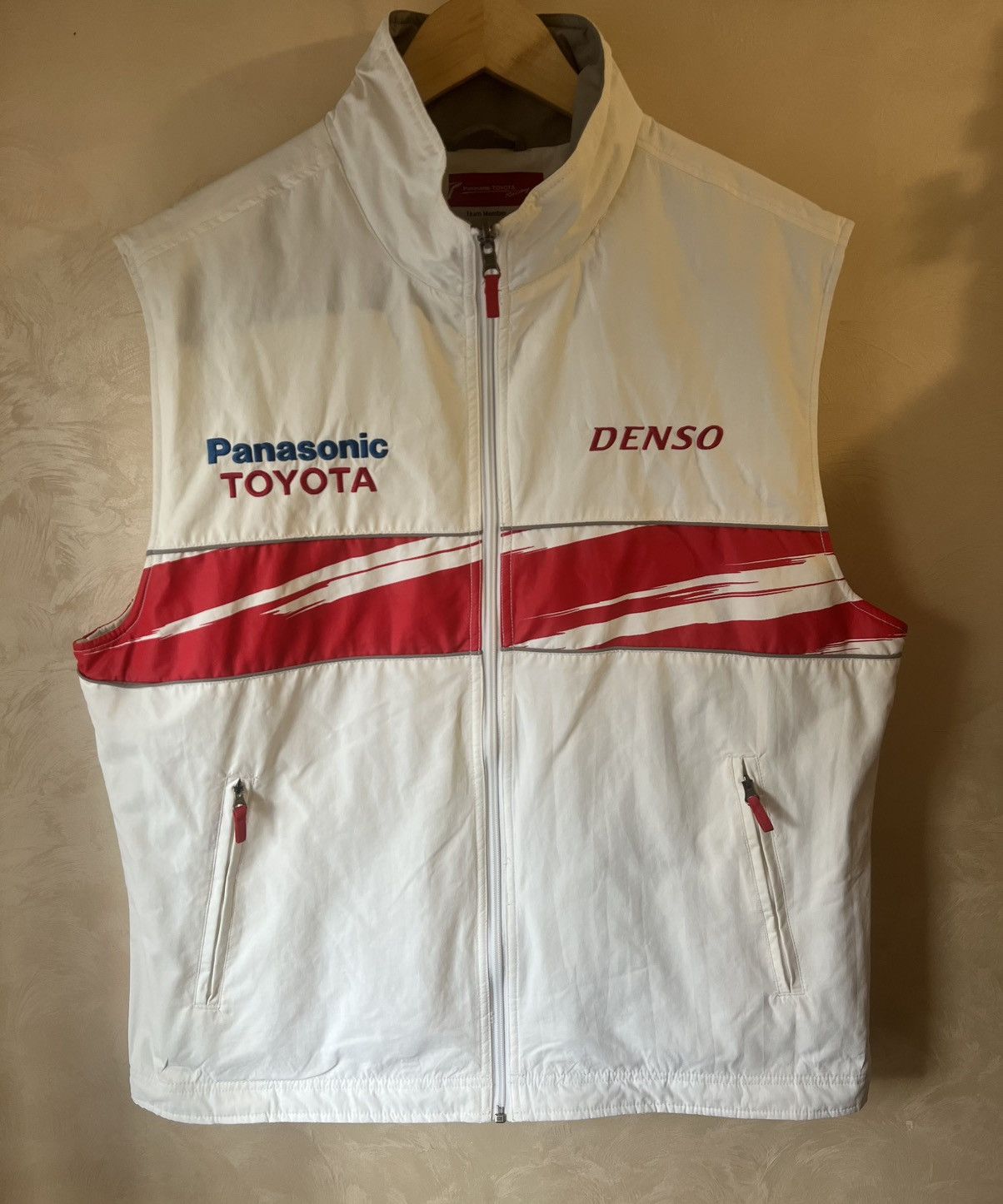 Formula 1 Formula 1 Michael Schumacher Panasonic Toyota vest Size US XL / EU 56 / 4 - 2 Thumbnail