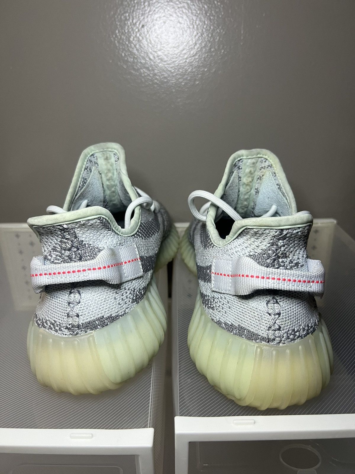 Adidas adidas Yeezy Boost 350 Blue Tint V2 2017 Kanye Men Size 9.5 Size US 9.5 / EU 42-43 - 2 Thumbnail