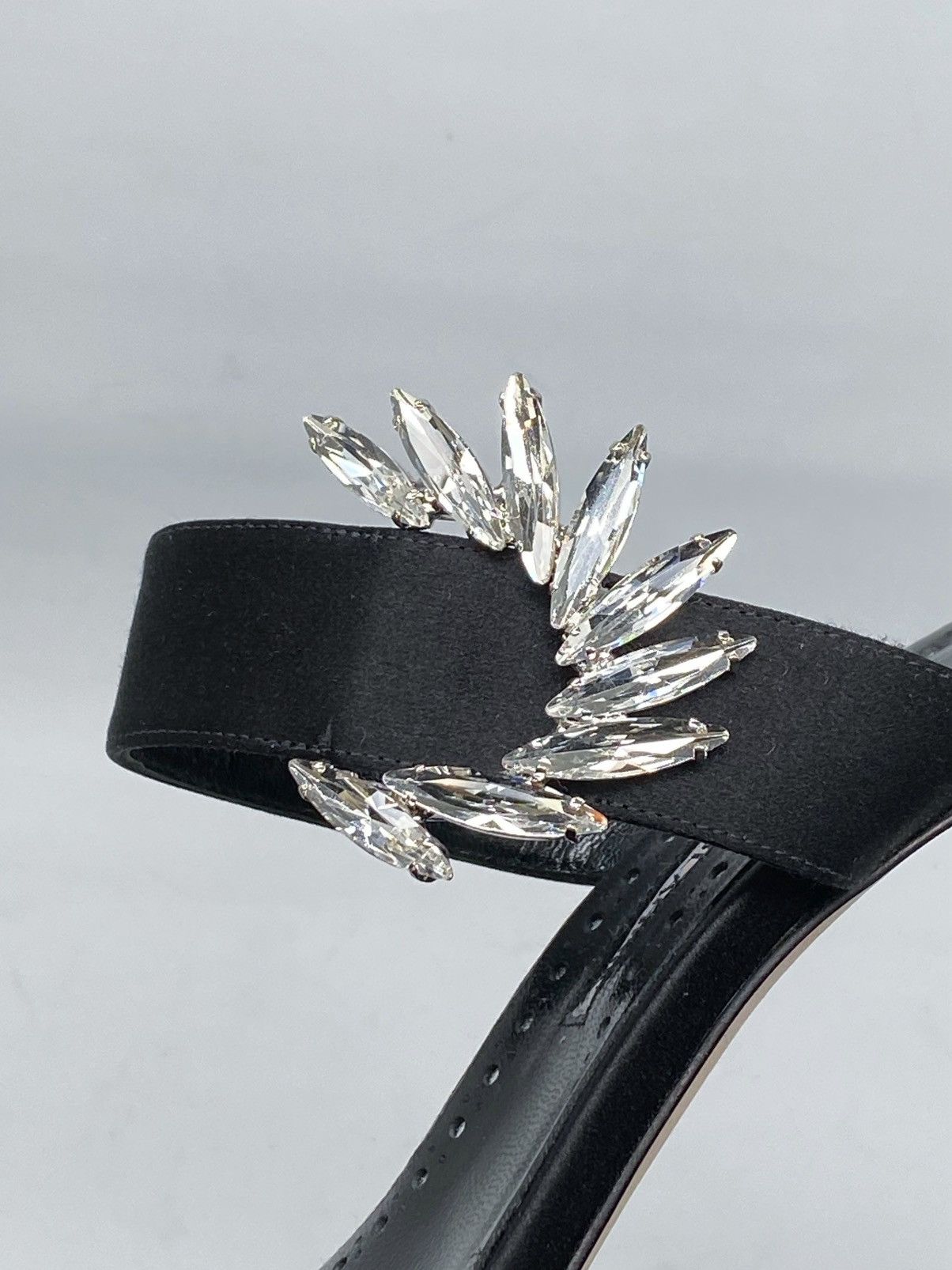 Manolo Blahnik Manolo Blahnik Crystal-Embellished Satin Sandals size 39 Size US 9 / IT 39 - 8 Thumbnail
