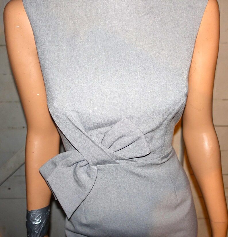 Calvin Klein Calvin Klein Gray Wool Bow Dress M Size M / US 6-8 / IT 42-44 - 2 Thumbnail