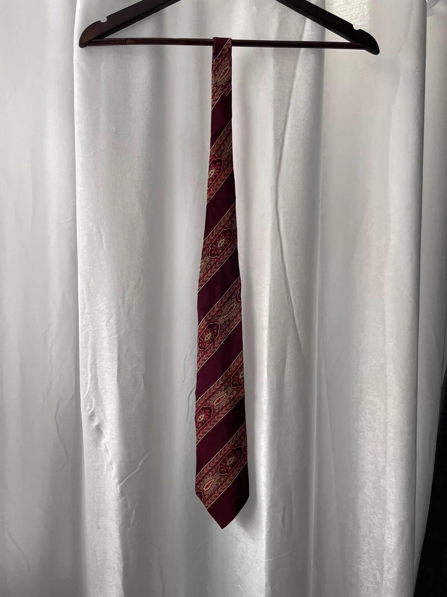 Yohji Yamamoto Red Patterned Necktie Size ONE SIZE - 1 Thumbnail