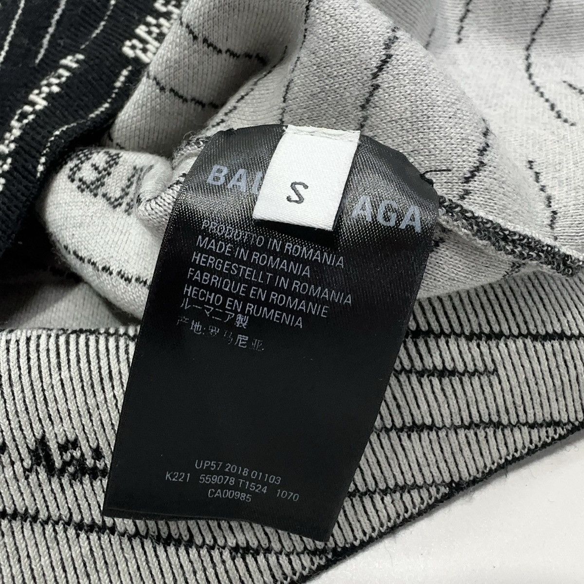 Balenciaga Balenciaga Black Logo Jacquard Wool Crew Neck Sweater Size US S / EU 44-46 / 1 - 3 Thumbnail