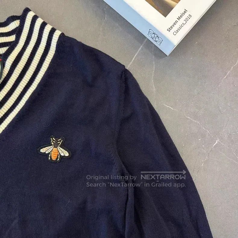 Gucci Gucci Bee pattern v-neck woollen sweater Size US XS / EU 42 / 0 - 5 Thumbnail
