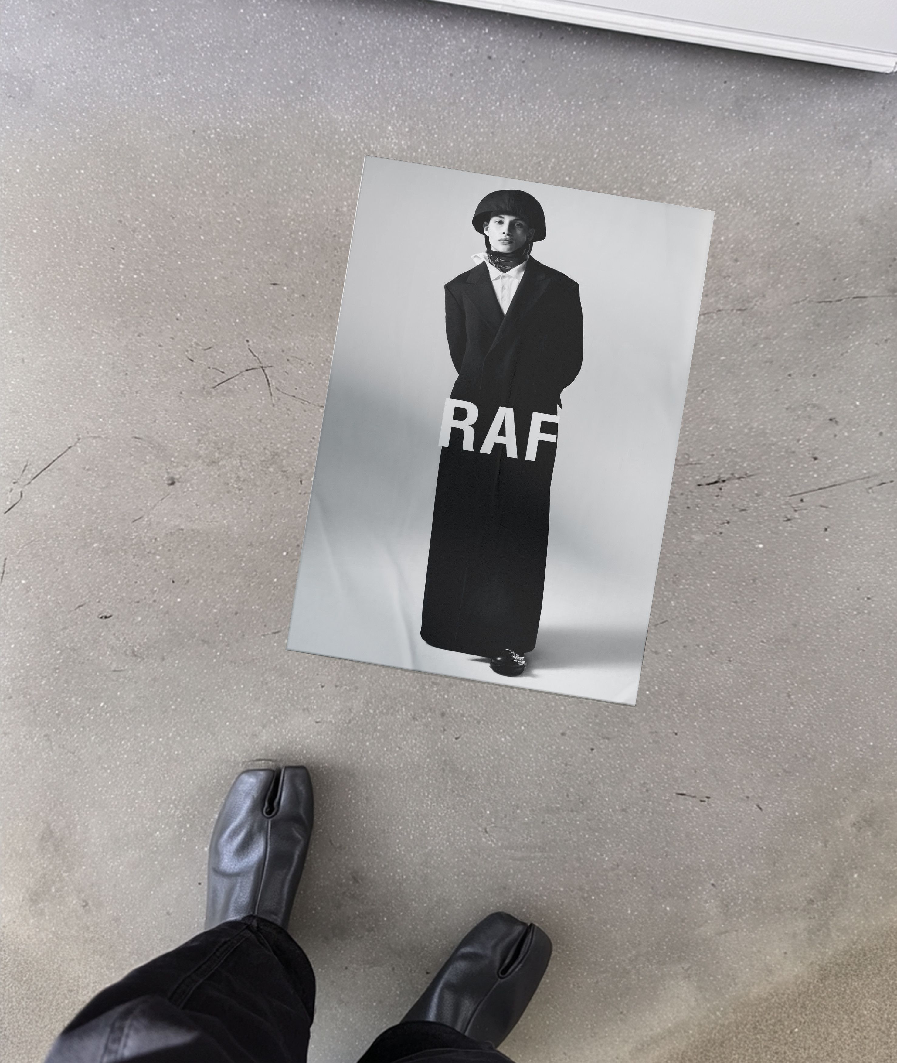 Raf Simons Raf Simons Poster Gift Vintage Archive Art Book Logo Size ONE SIZE - 3 Thumbnail