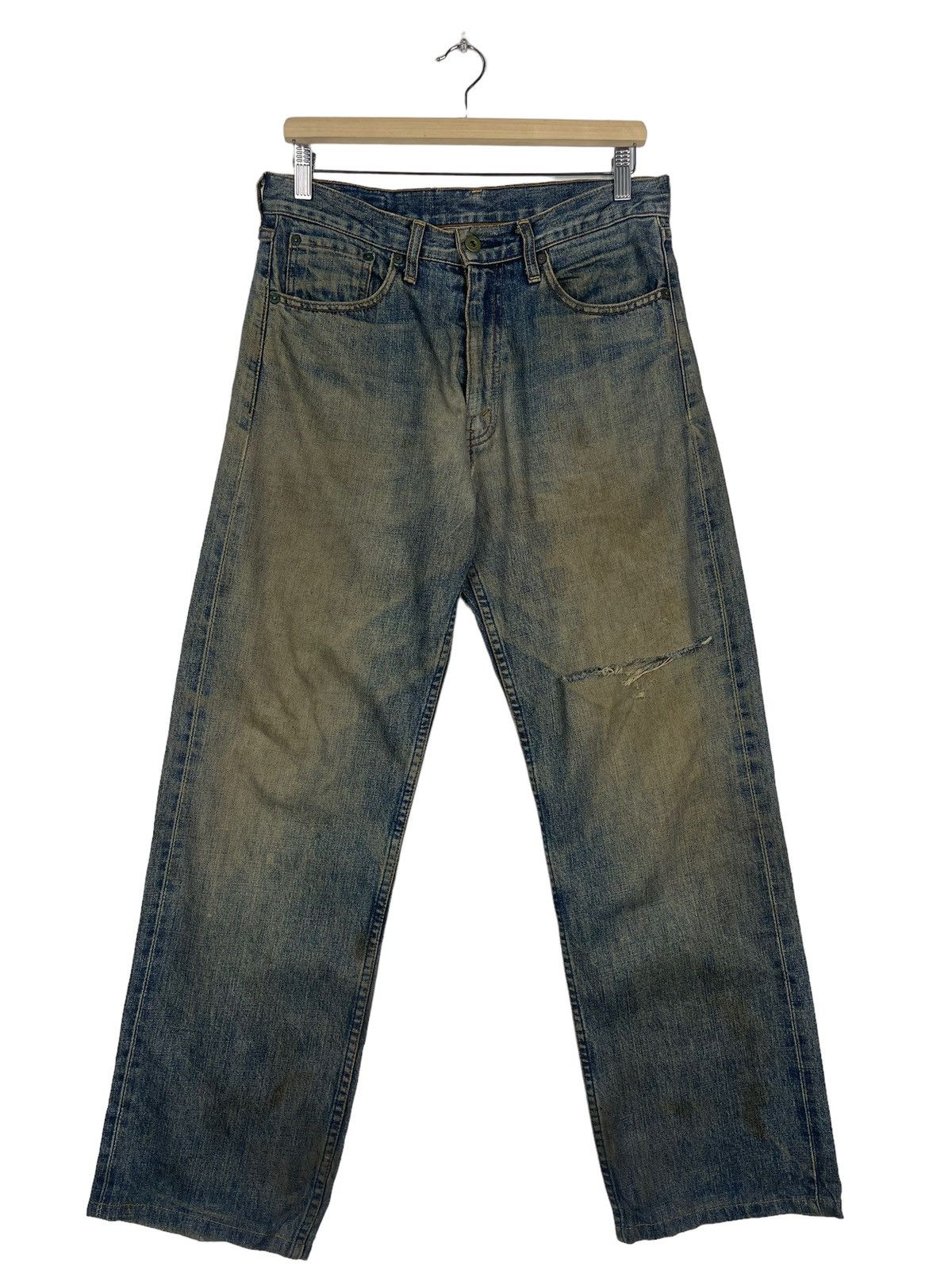 image of Distressed Denim x Levis Vintage Levis 503 Selvedge Rusty Ripped Denim Jeans in Blue (Size 32)
