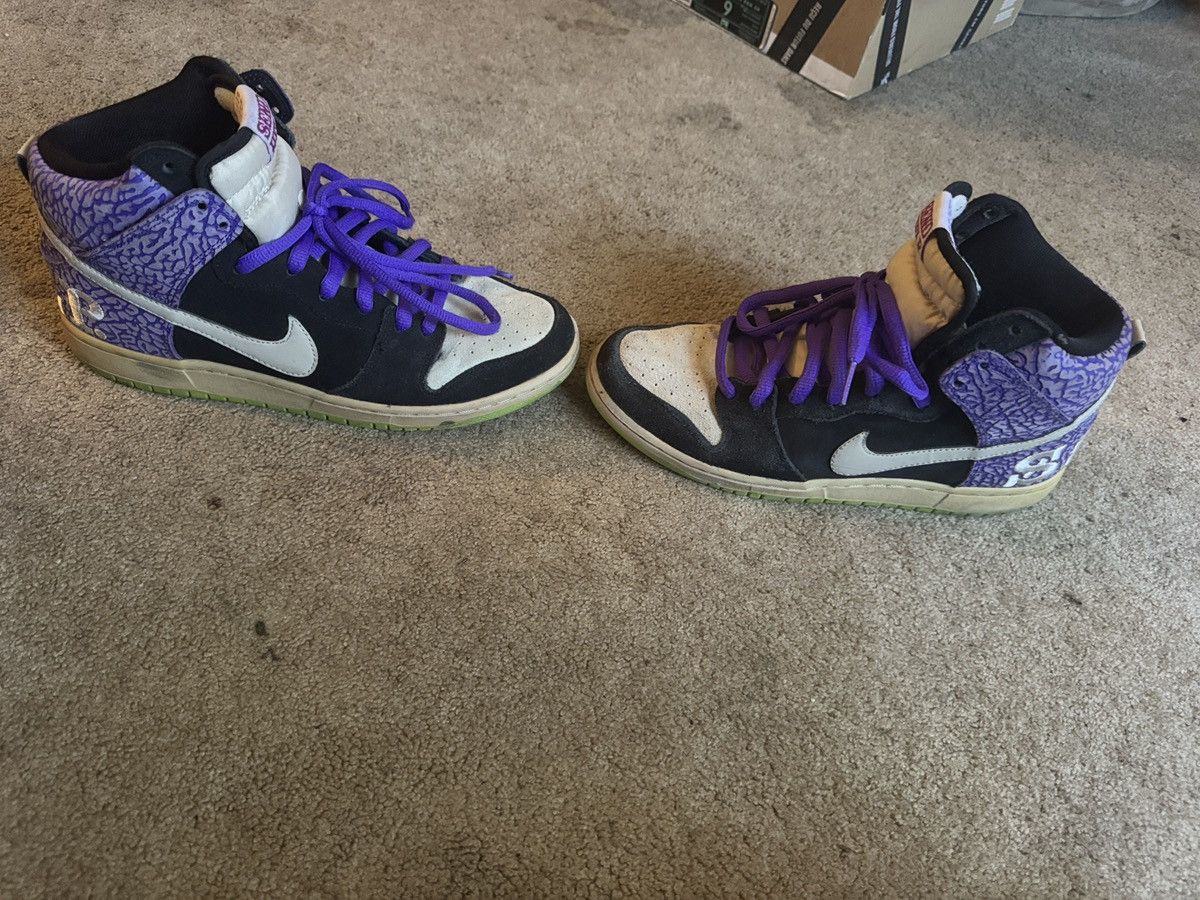 2013 NIKE SB DUNK LOW SEND HELP