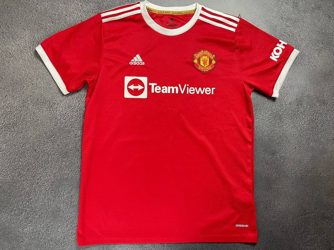 Other Manchester United 2021/2022 home football shirt size XL Size US XL / EU 56 / 4 - 1 Thumbnail