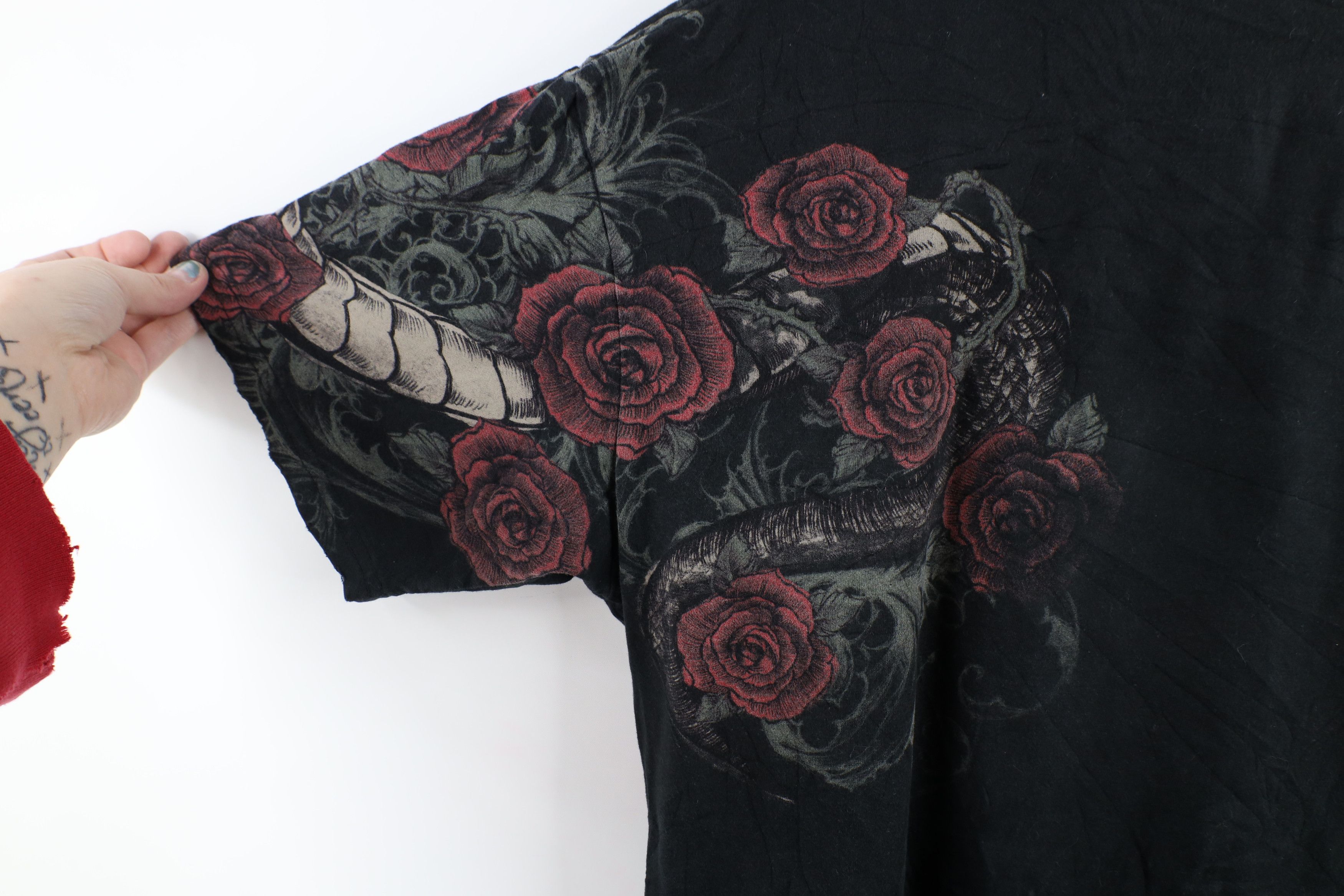 Affliction Vintage Affliction Flower Snake UFC MMA Fighting T-Shirt USA Size US L / EU 52-54 / 3 - 7 Thumbnail