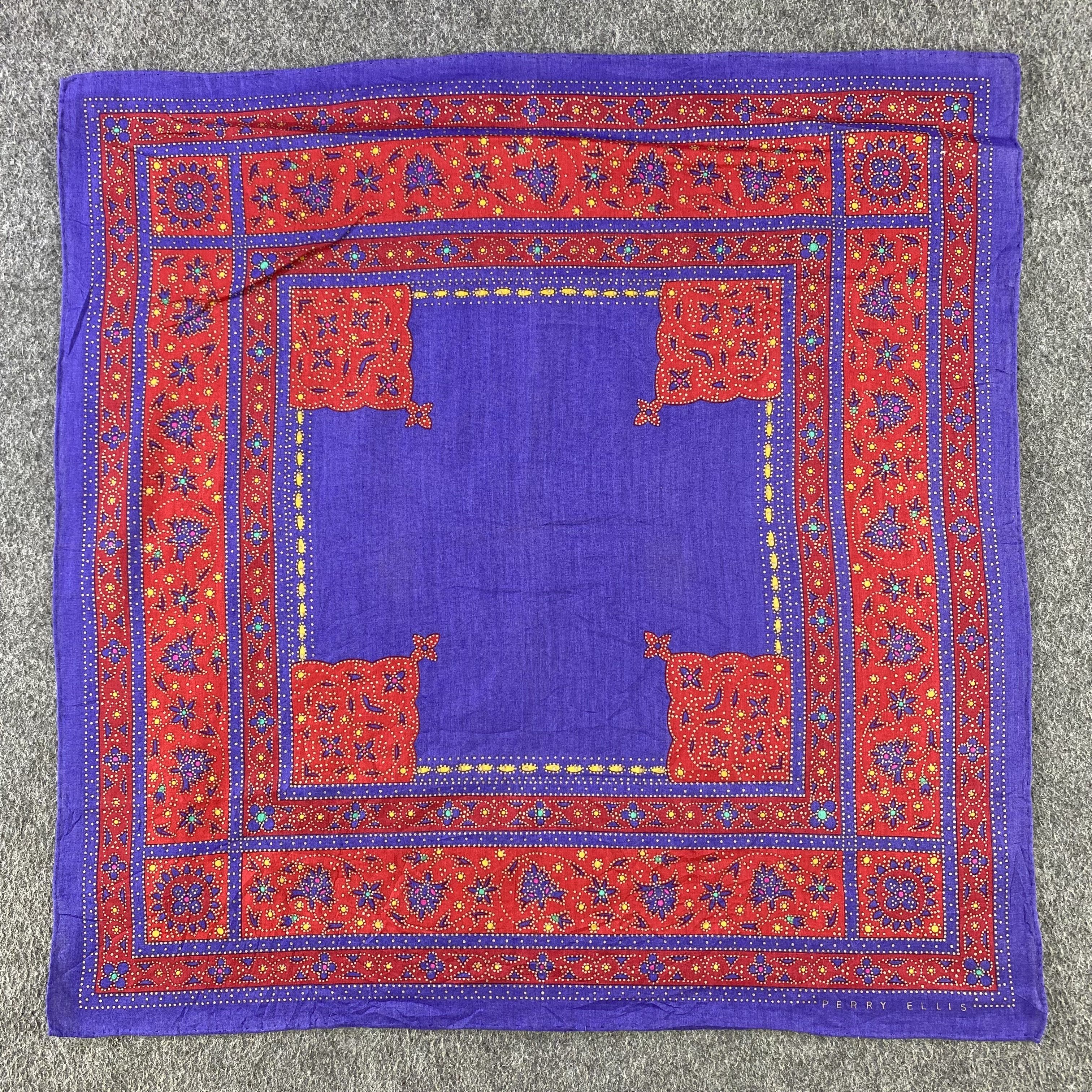 Perry Ellis Perry Ellis Handkerchief/Neckerchief/Bandana HC866 Size ONE SIZE - 1 Thumbnail