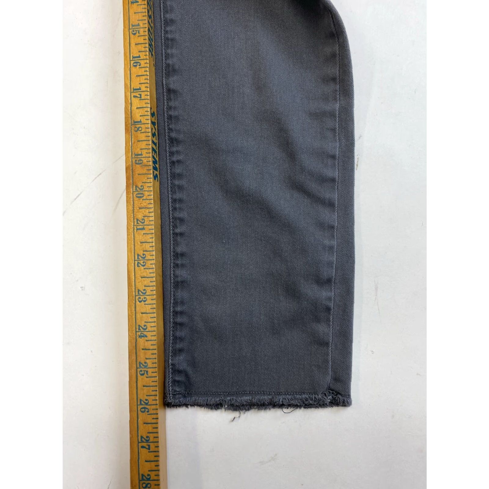 Treasure & Bond Treasure & Bond Jeans Womens Size 27 Gray Distressed Skinny Regular Women Size 27" / US 4 / IT 40 - 6 Thumbnail