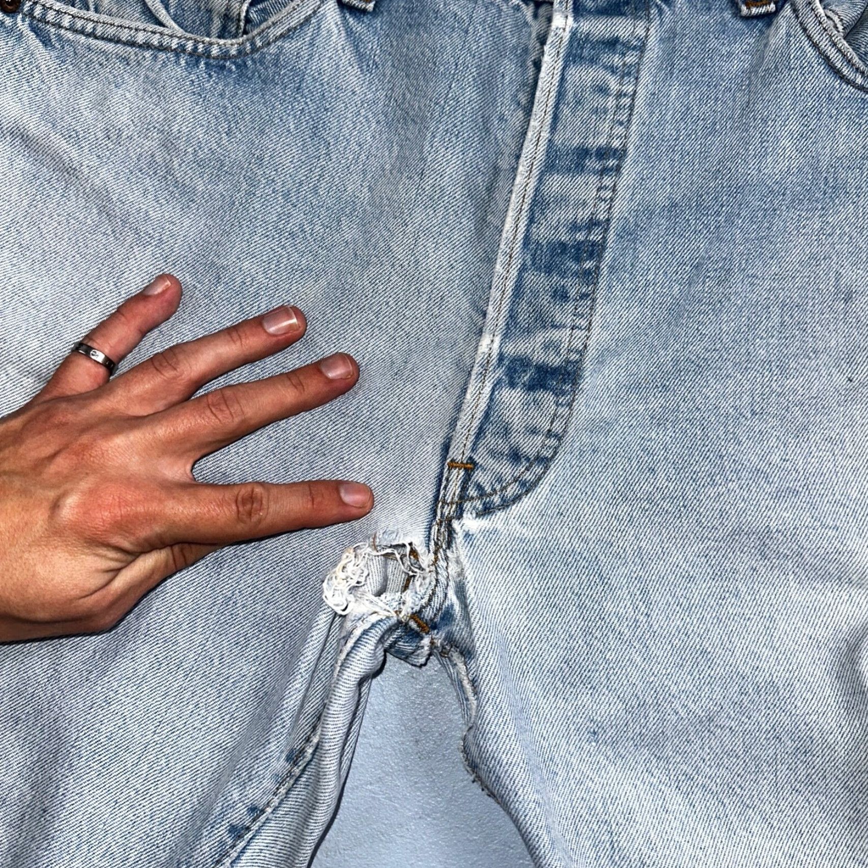 Levi's VINTAGE Levi's 501 XX Jeans 80s Redline Selvedge USA Light Wash 38x32 34x27 Mens Straight Denim Blue Cotton Button Closure Distressed Pattern Solid Size US 38 / EU 54 - 5 Thumbnail