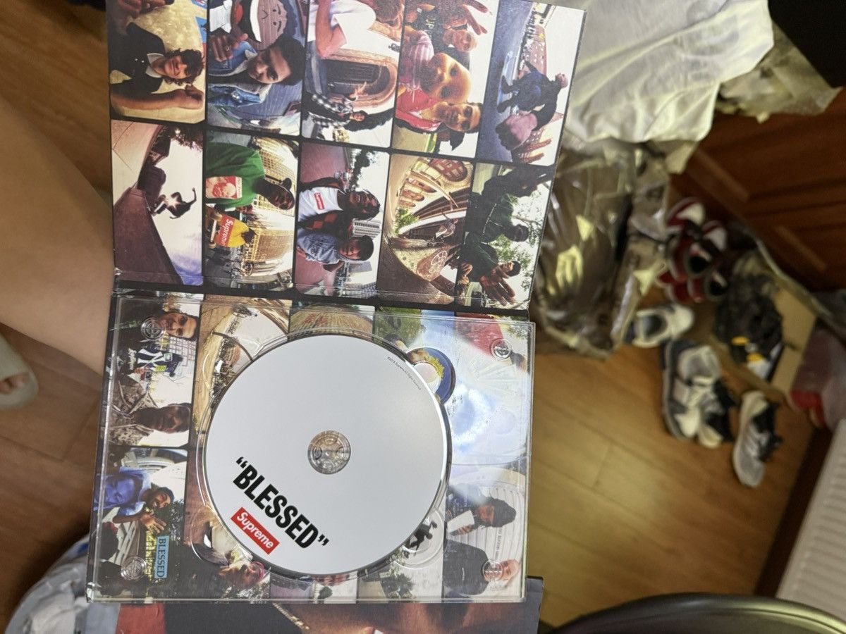 Supreme Supreme blessed CD DVD album Size ONE SIZE - 3 Thumbnail