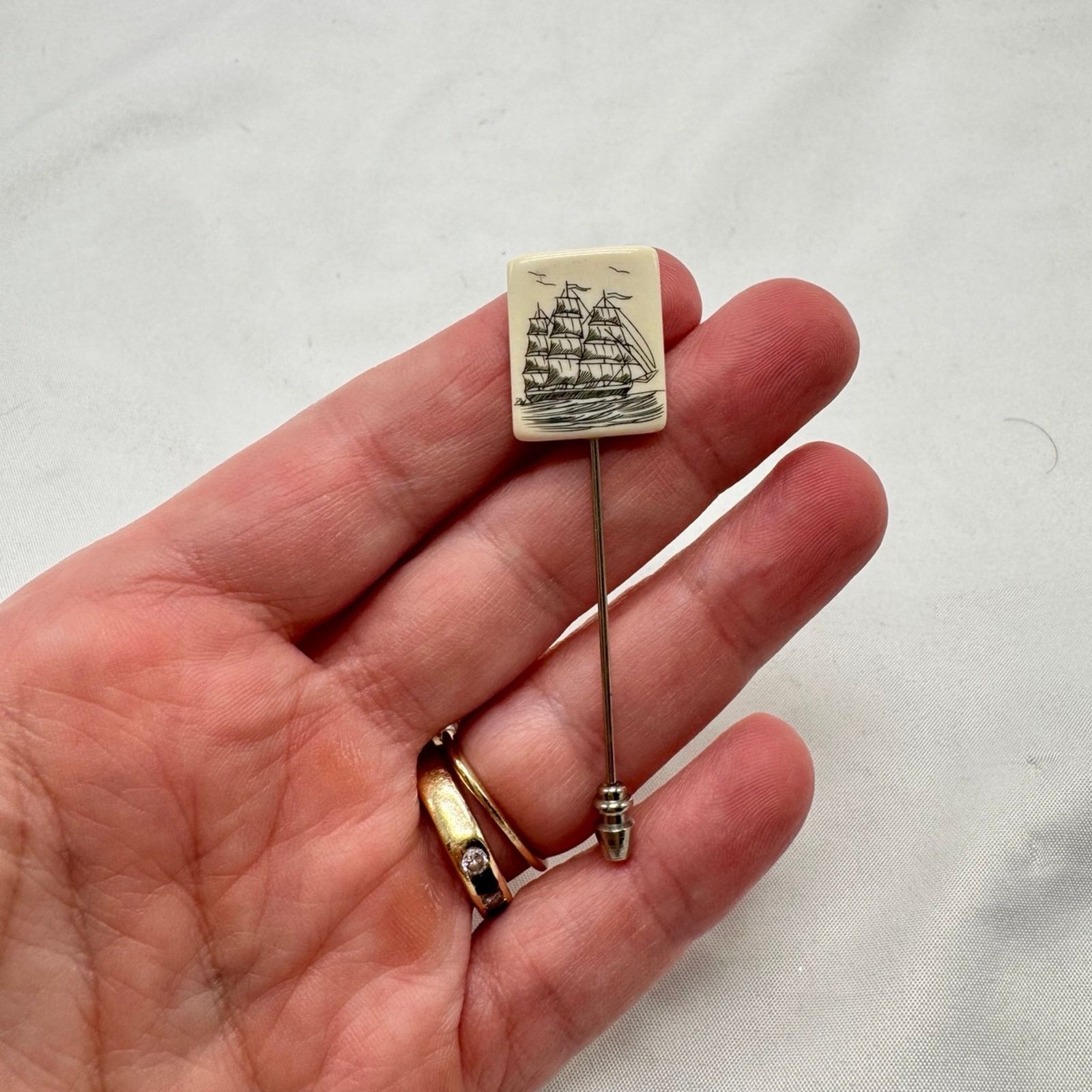 NBDN Nobrandedon VTG scrimshaw straight pin Size ONE SIZE - 2 Thumbnail