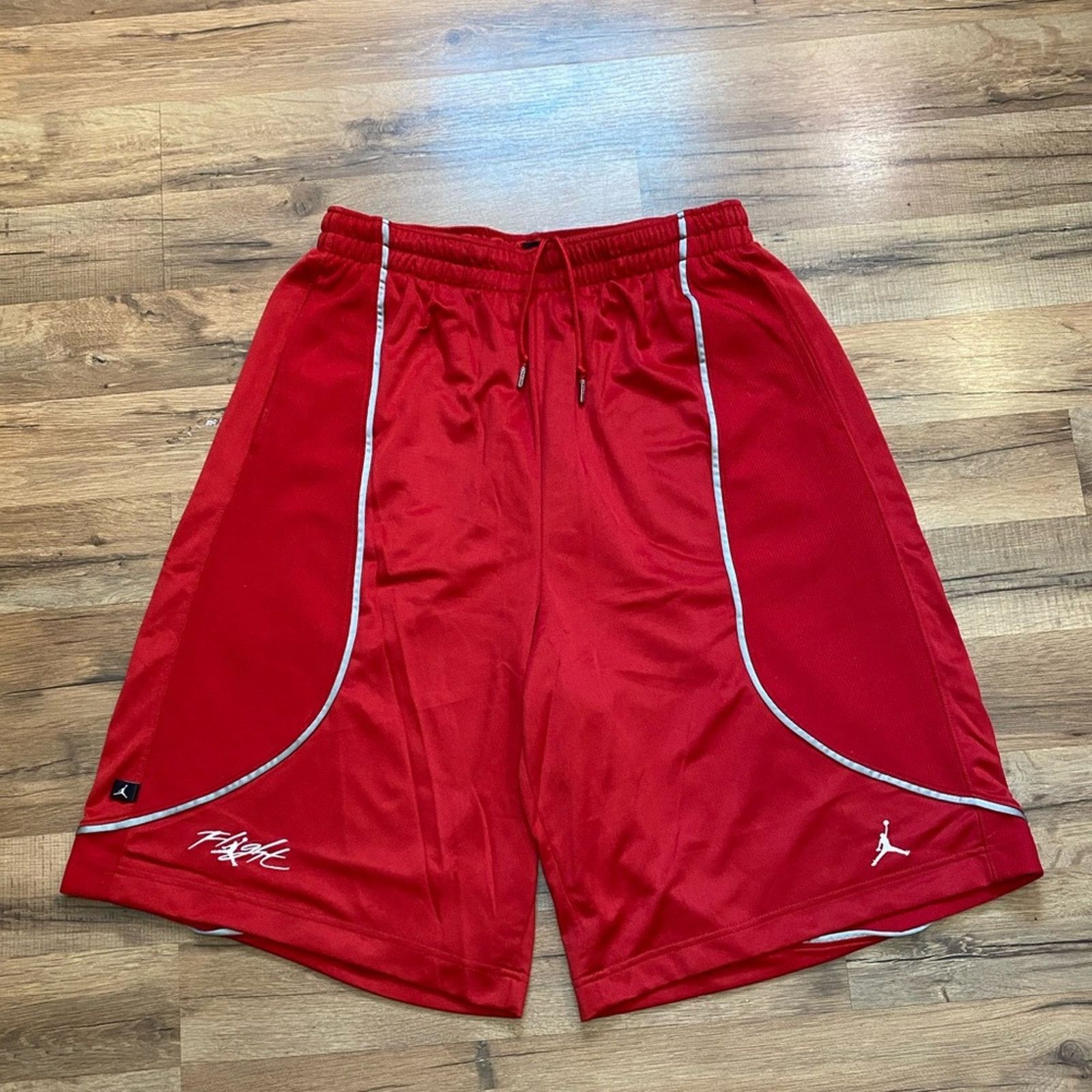 Jordan Brand Y2K Air Jordan Flight Shorts Size US 31 - 1 Thumbnail