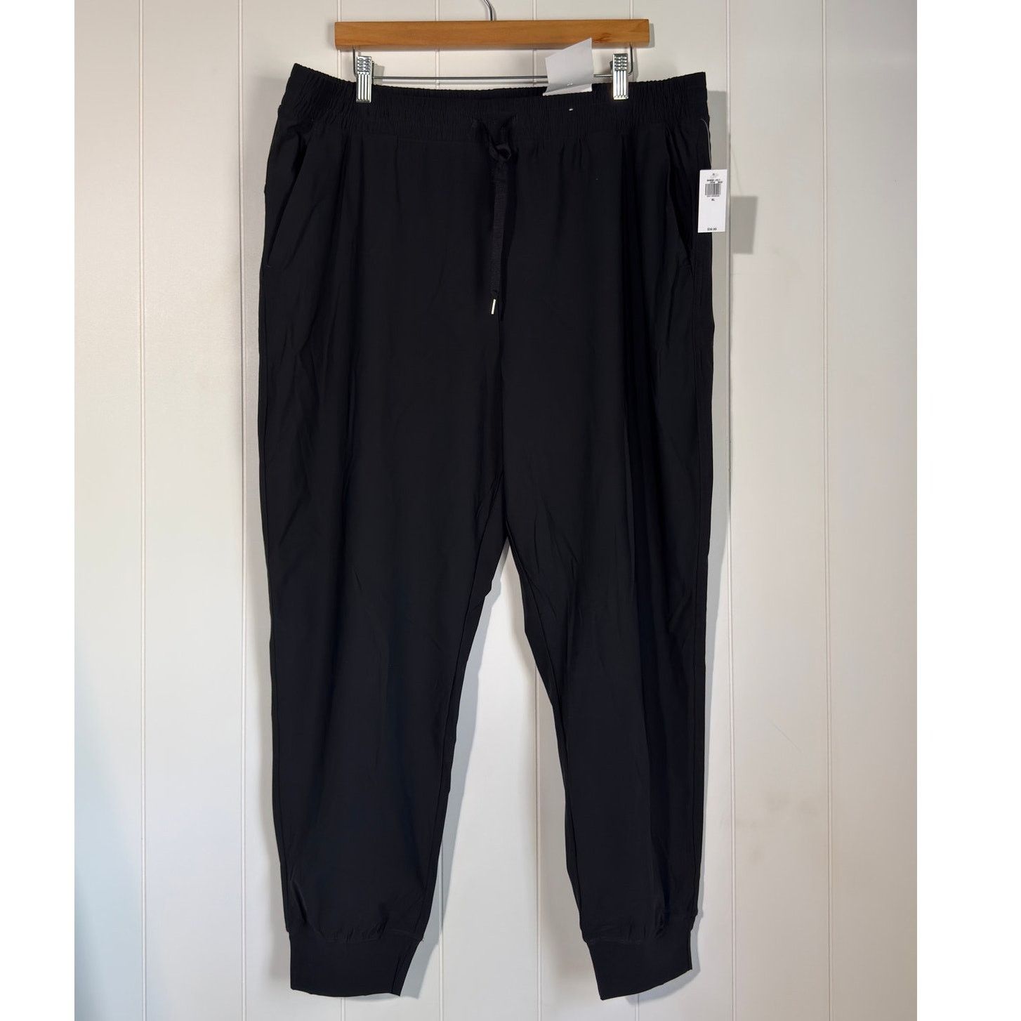 Old Navy Old Navy Sleektech 4 Way Stretch Black Size XL Size 38" / US 16 / IT 52 - 1 Thumbnail