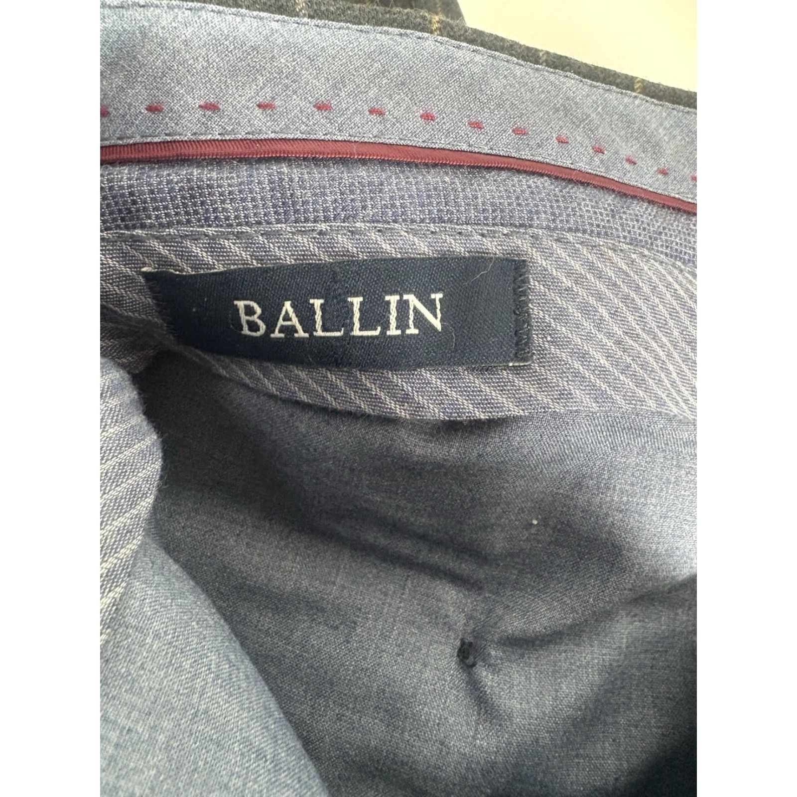 Vintage BALLIN Gray Plaid Dress Pants Men’s Regular Size 36x29 Wool Blend Business Casual Size US 36 / EU 52 - 7 Thumbnail