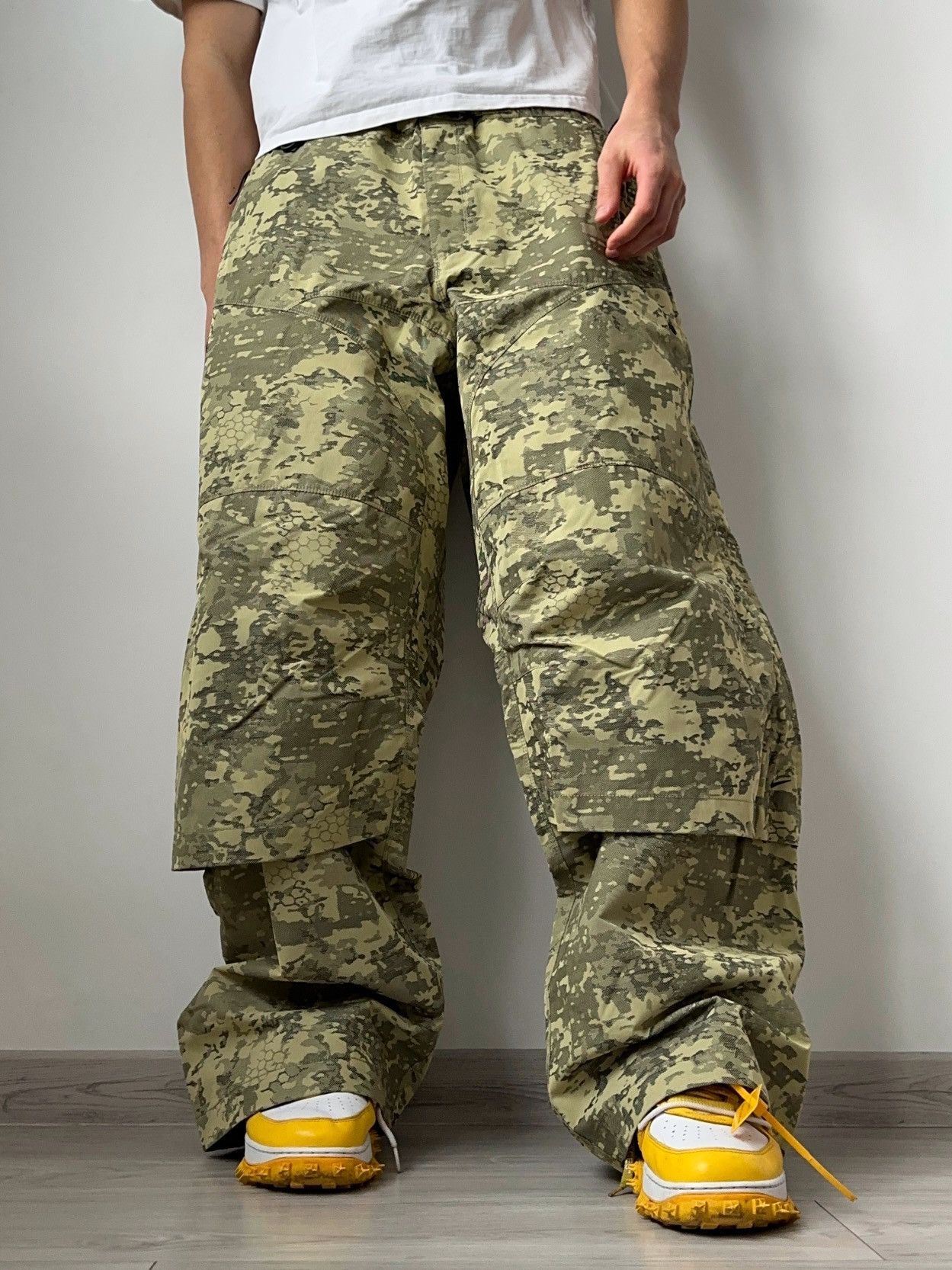 NWT $400 Nike Tech Woven Cordura Utility Camo Tactical Pants