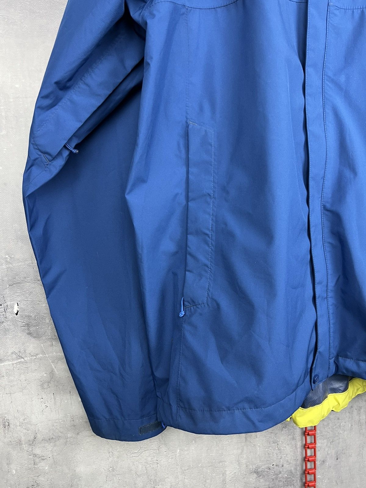 Rab RAB Men's Downpour Eco Hooded Jacket Blue Size XL Size US XL / EU 56 / 4 - 10 Thumbnail