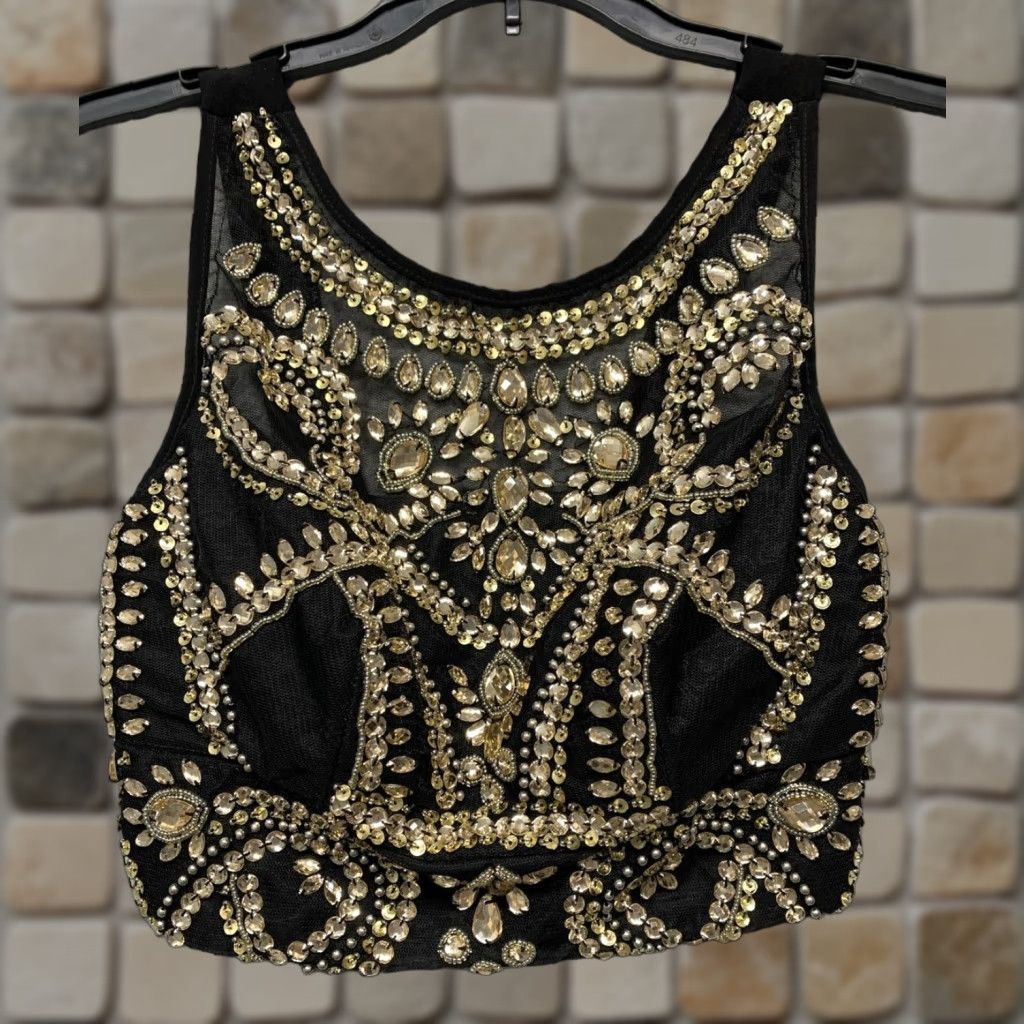 Vintage Windsor Halter Top Dressy Slim Women’s/Misses Black Gold Zip Closure Built-In Bra Stretch 1/2 Size Regular Size XS / US 0-2 / IT 36-38 - 1 Thumbnail