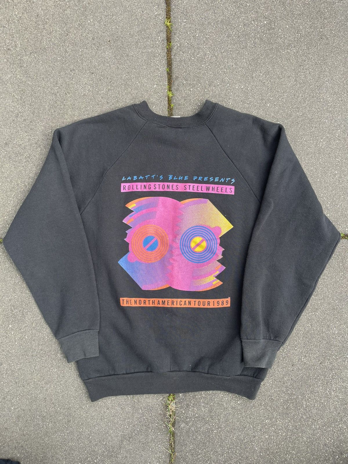 The Rolling Stones × Vintage 80’s The rolling stones 89 north america tour crewneck merch Size US L / EU 52-54 / 3 - 4 Thumbnail