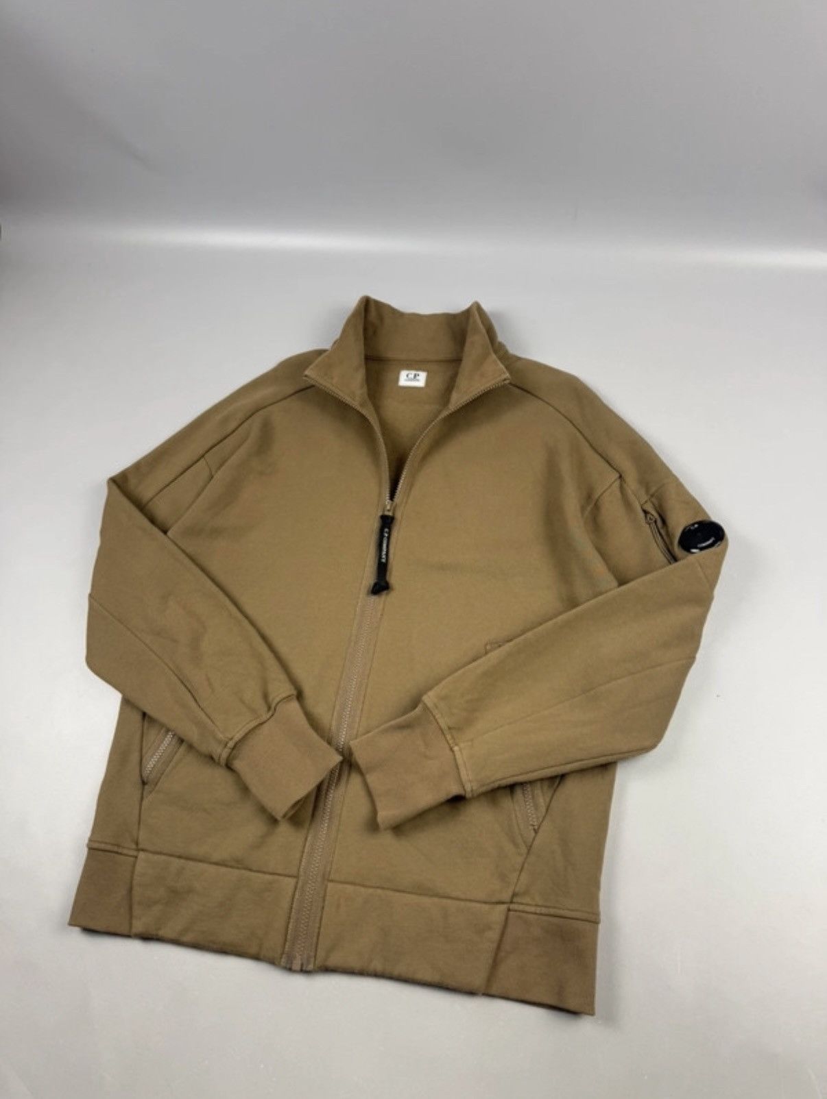 C.P. Company C.P. Company brown veste whit zip classic Size US L / EU 52-54 / 3 - 4 Thumbnail