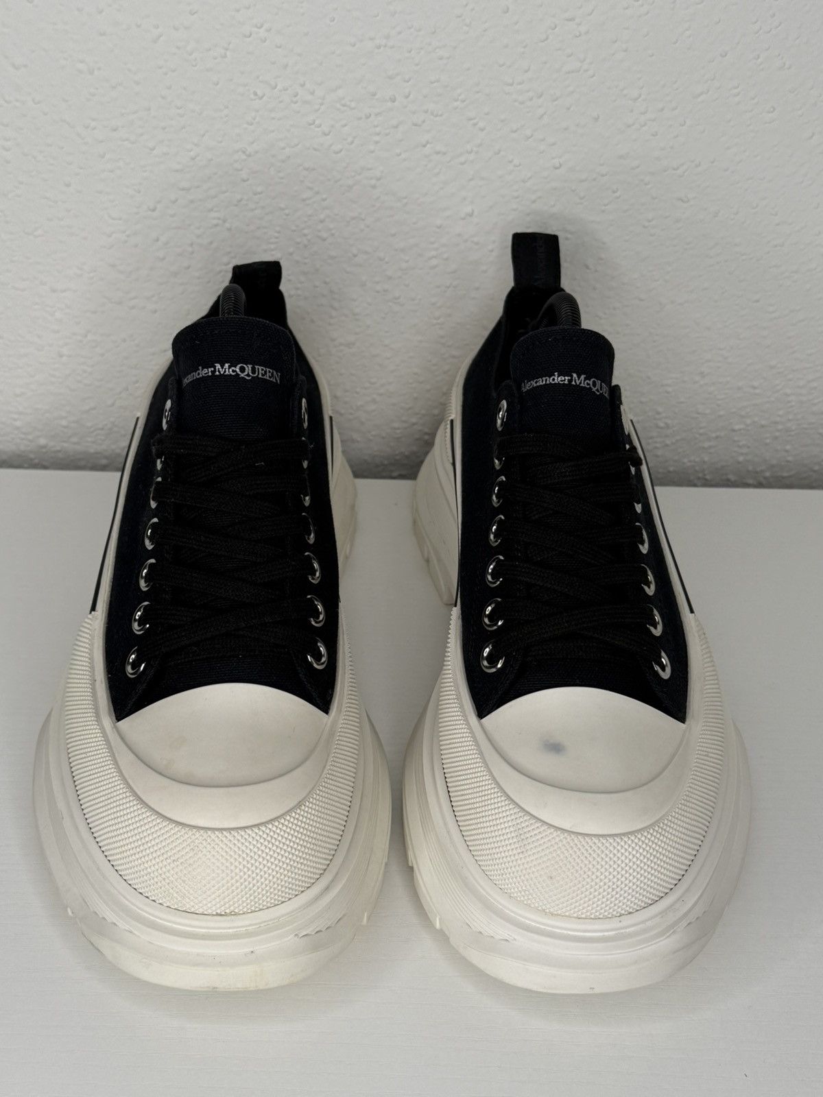 Alexander McQueen Alexander McQueen Tread Slick Sneakers Size US 10 / EU 43 - 2 Thumbnail