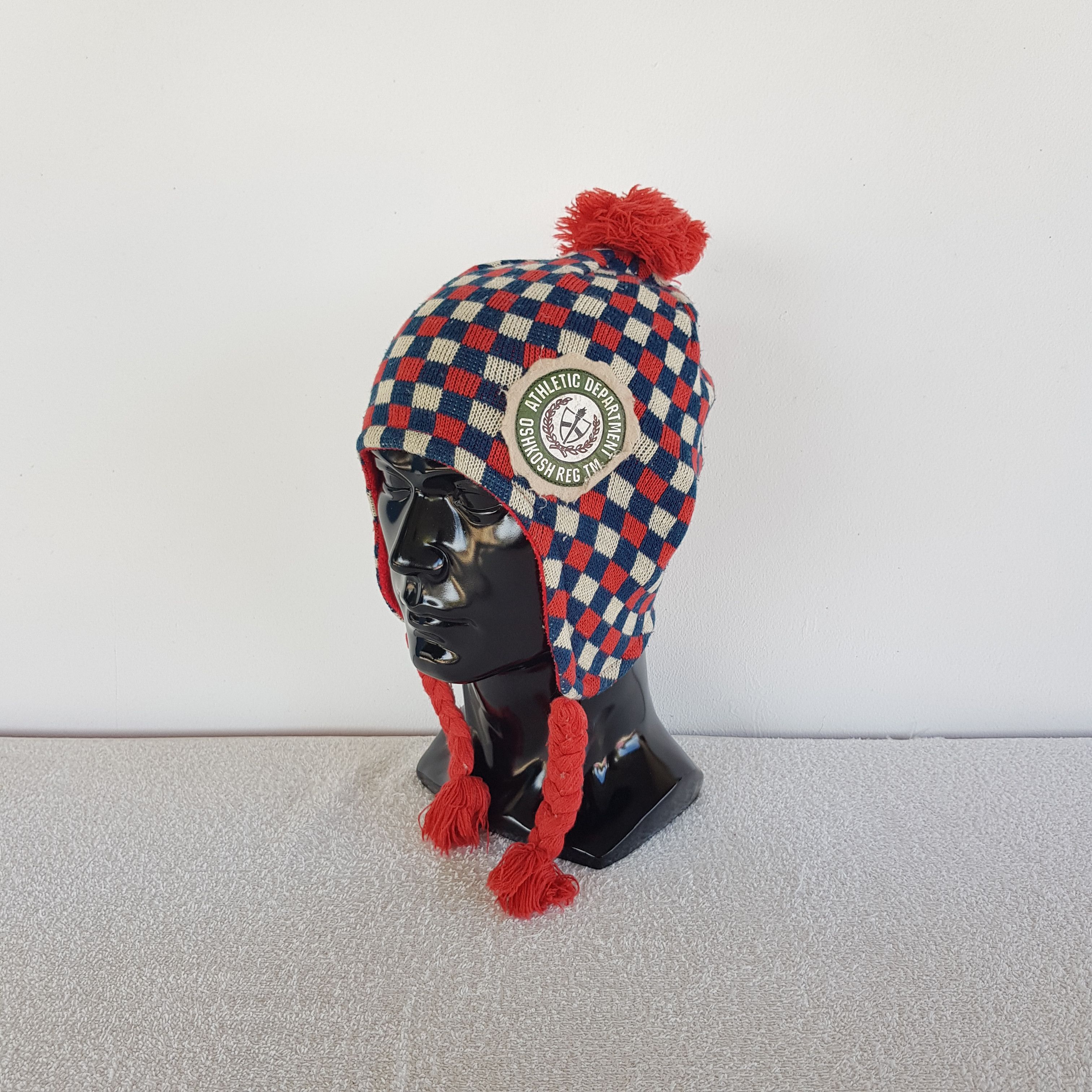 Oshkosh Vintage Oshkosh Earflap Checkered Board Beanie Snow Caps Hat Size ONE SIZE - 1 Thumbnail