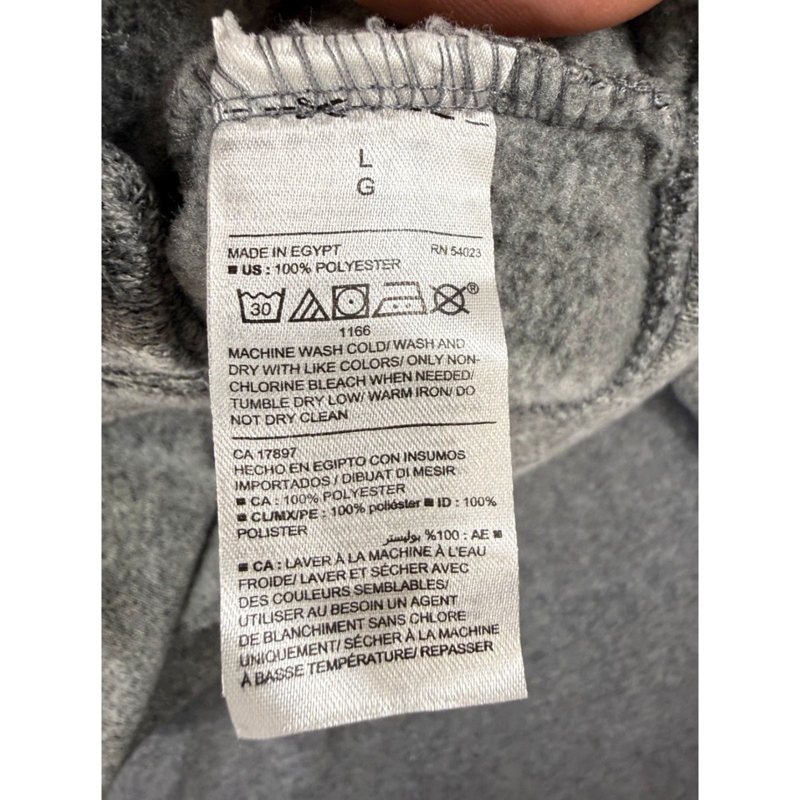 Old Navy VINTAGE Old Navy Cardigan Sweater Mens L Heather Gray Shawl Collar Button Front Thermal Size US L / EU 52-54 / 3 - 6 Thumbnail