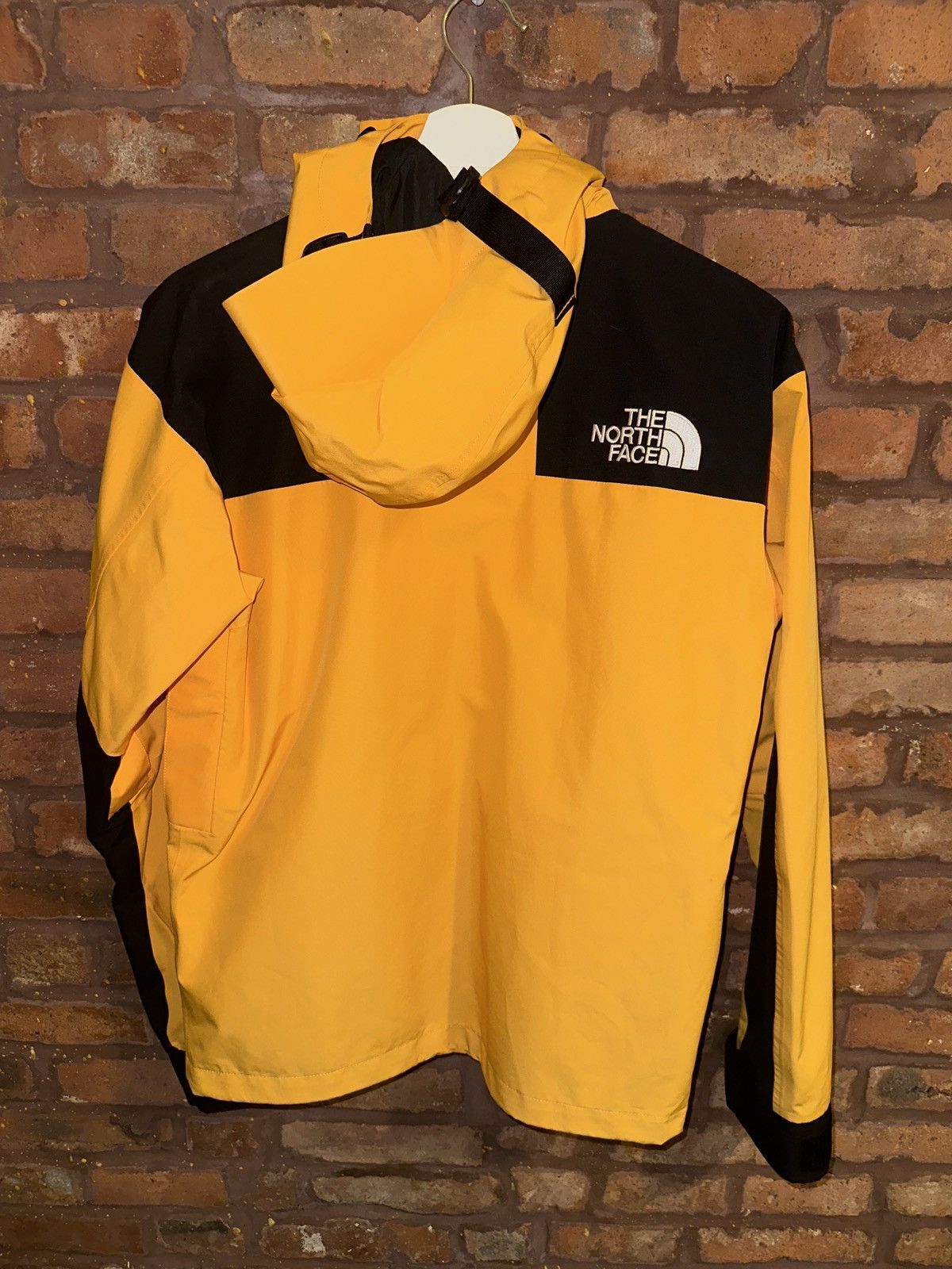 The North Face The North Face 1990 Retro Goretex Mountain Jacket Yellow Size US XS / EU 42 / 0 - 4 Thumbnail