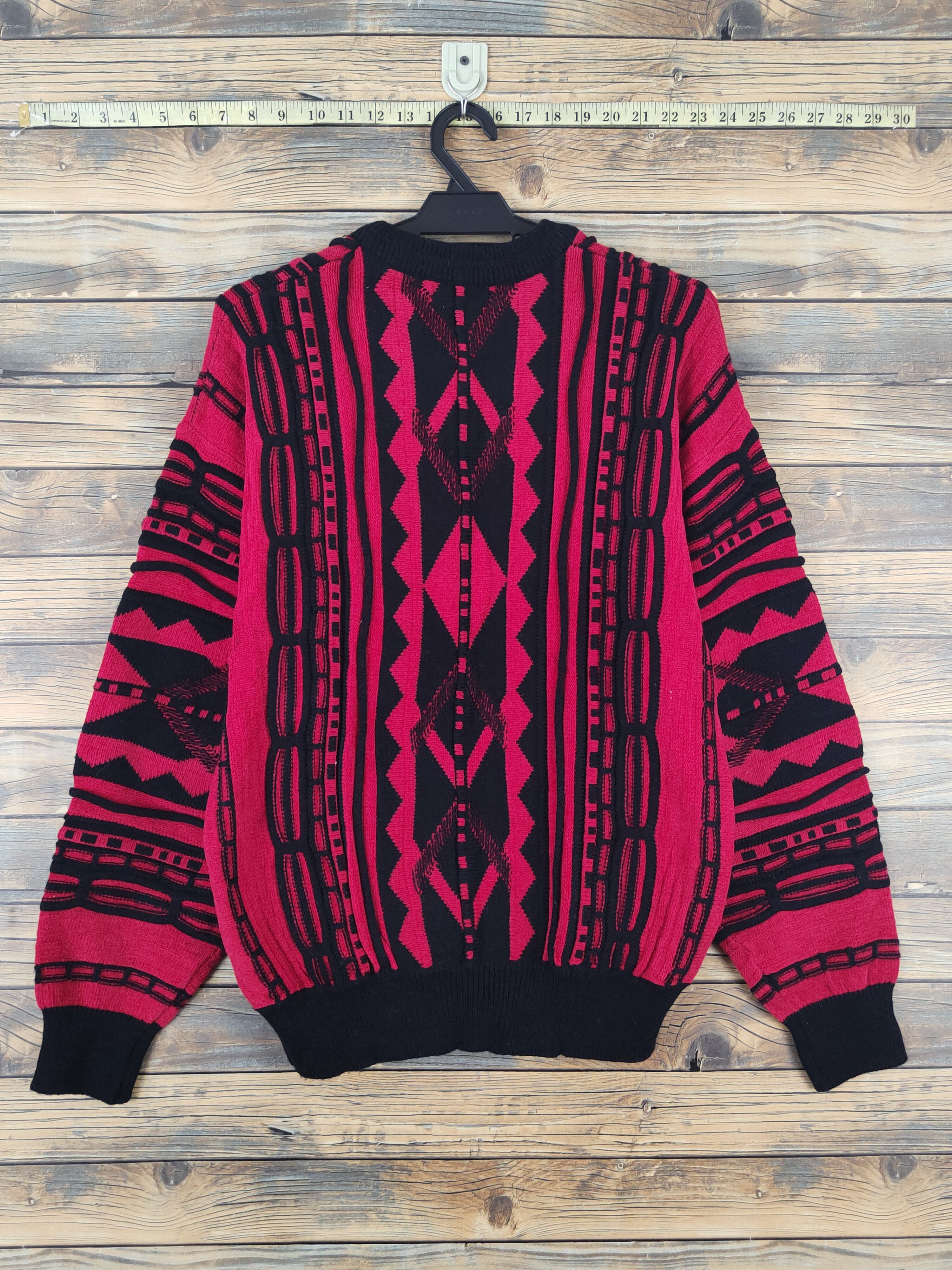 Aran Isles Knitwear Shutern art vintage Red Black Knitwear Sweatshirts #W1098 Size US M / EU 48-50 / 2 - 11 Thumbnail