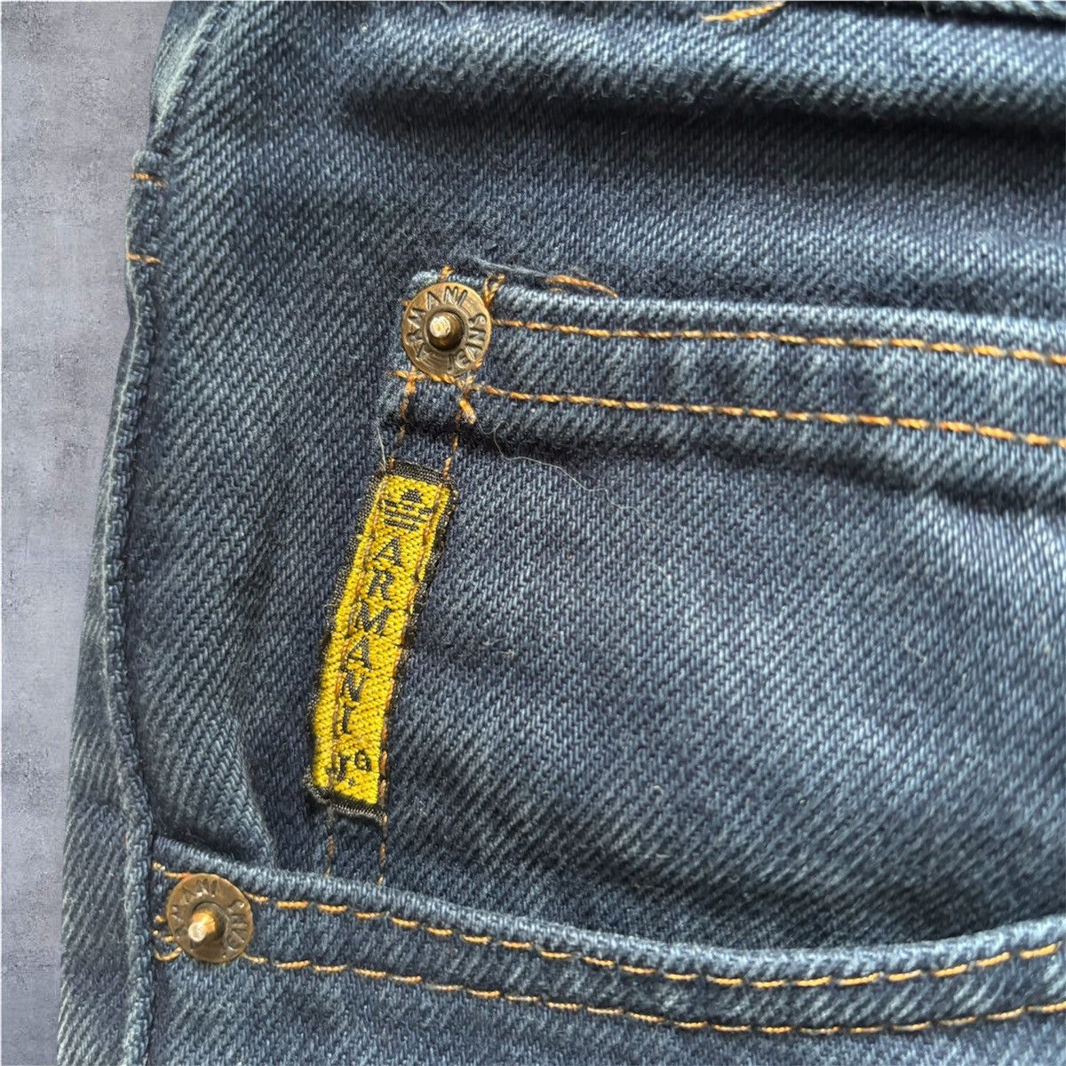 Armani × Vintage Vintage Armani Jeans | Y2K Size US 32 / EU 48 - 5 Thumbnail