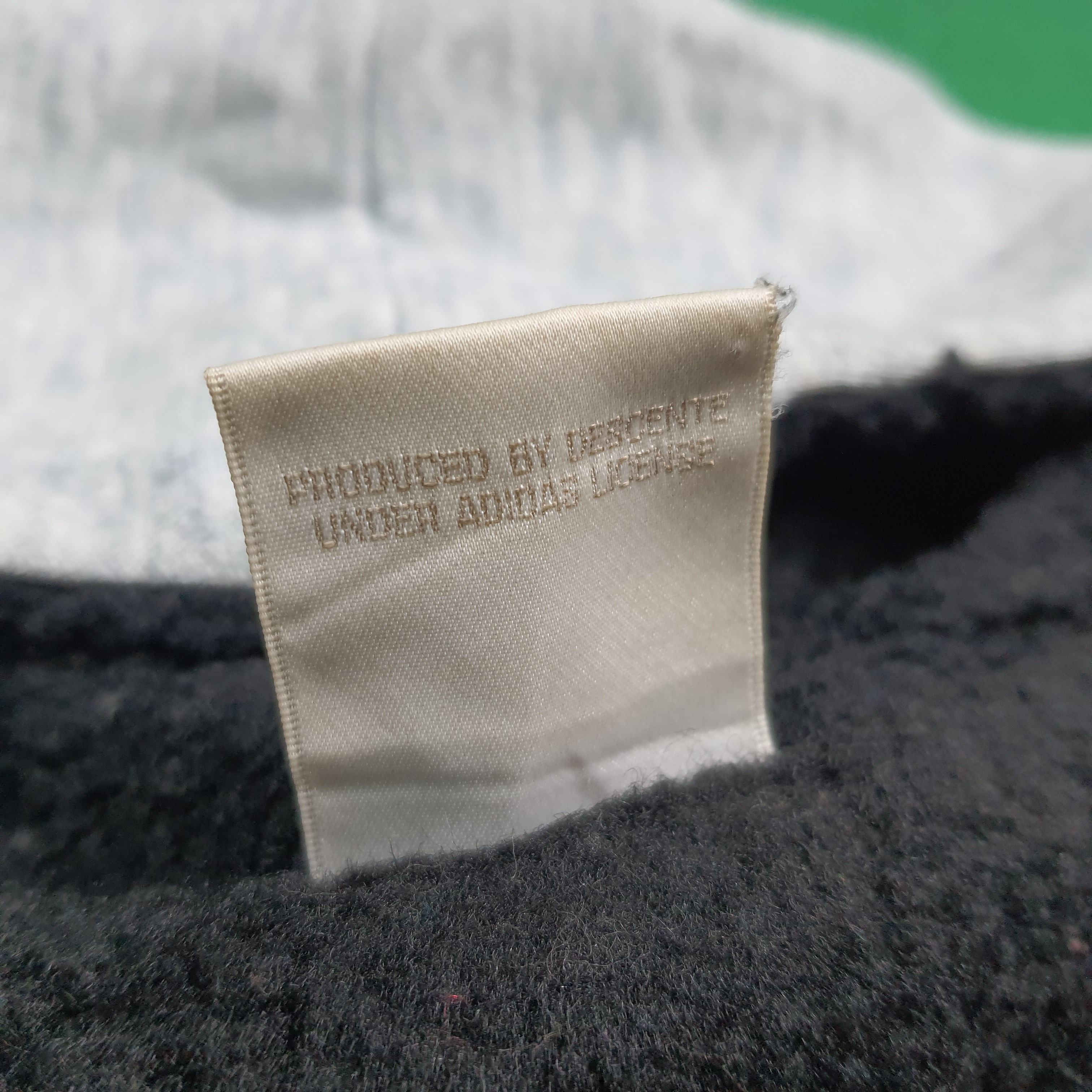 Adidas Vintage Rare 90s Adidas Big Logo Hoodie Full Zipper C282N9 Size US XL / EU 56 / 4 - 12 Thumbnail